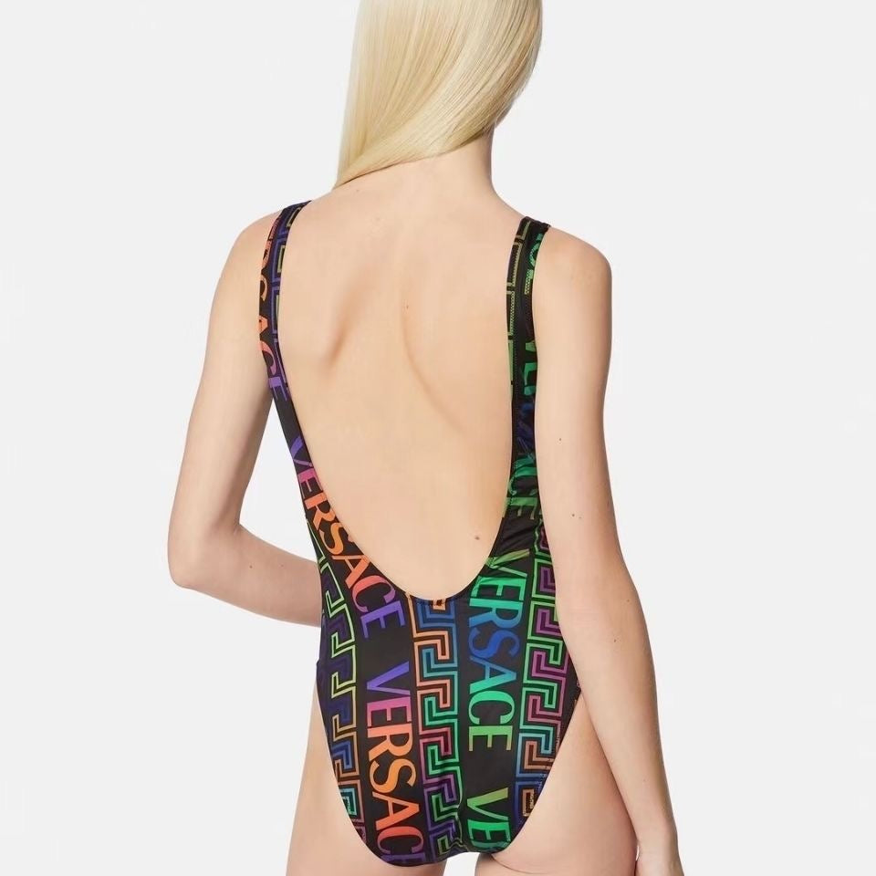 swimsuit-079