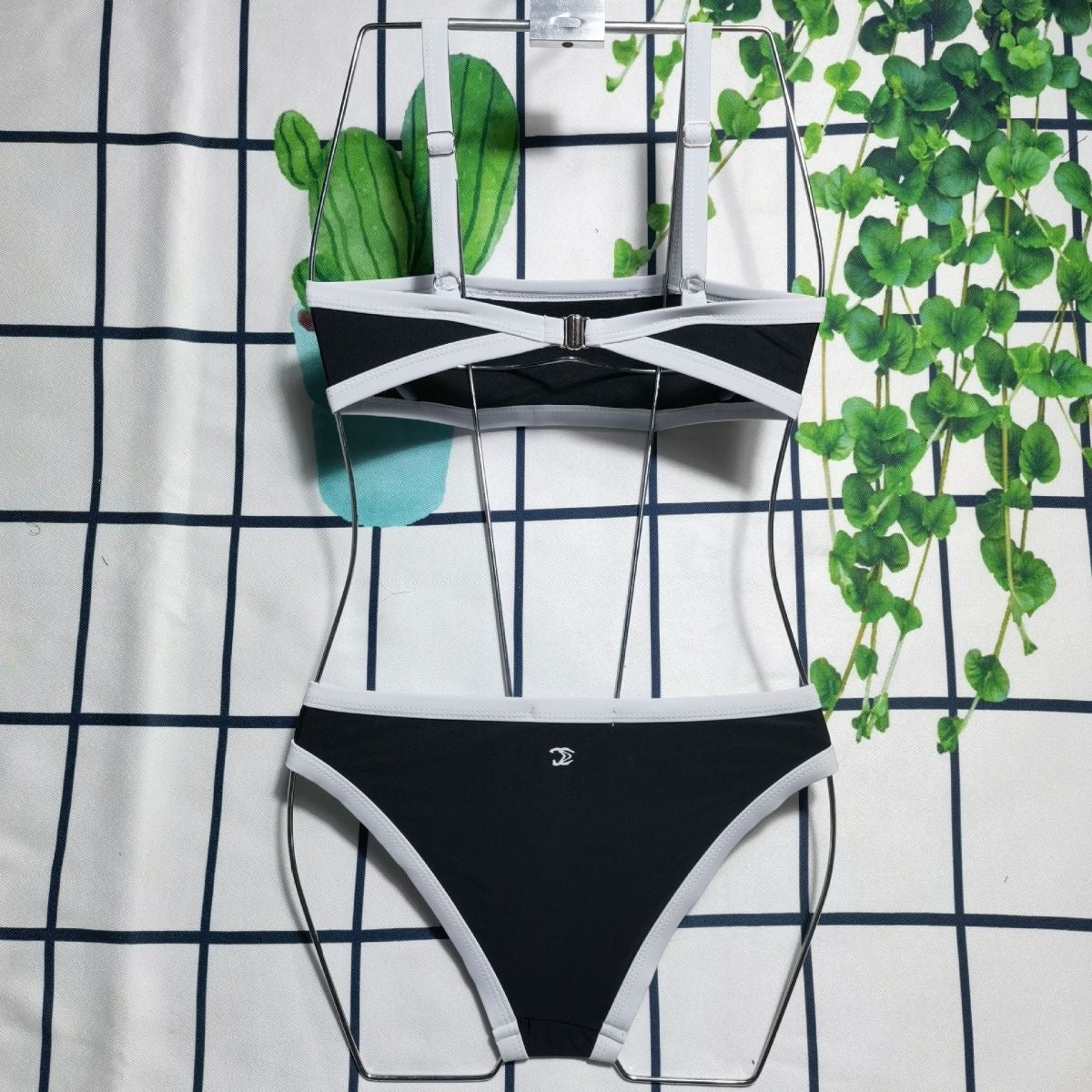 swimsuit-080