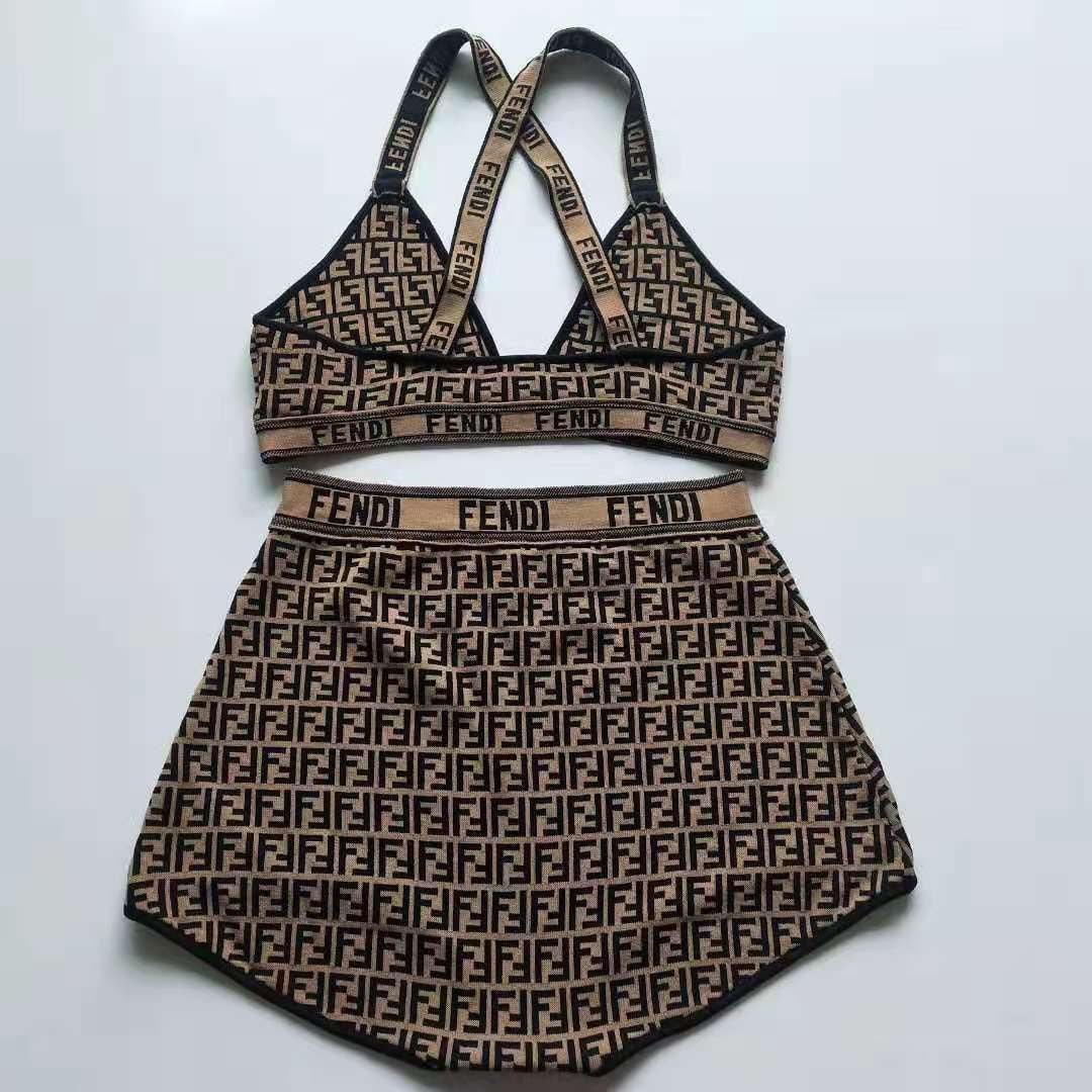 swimsuit-096