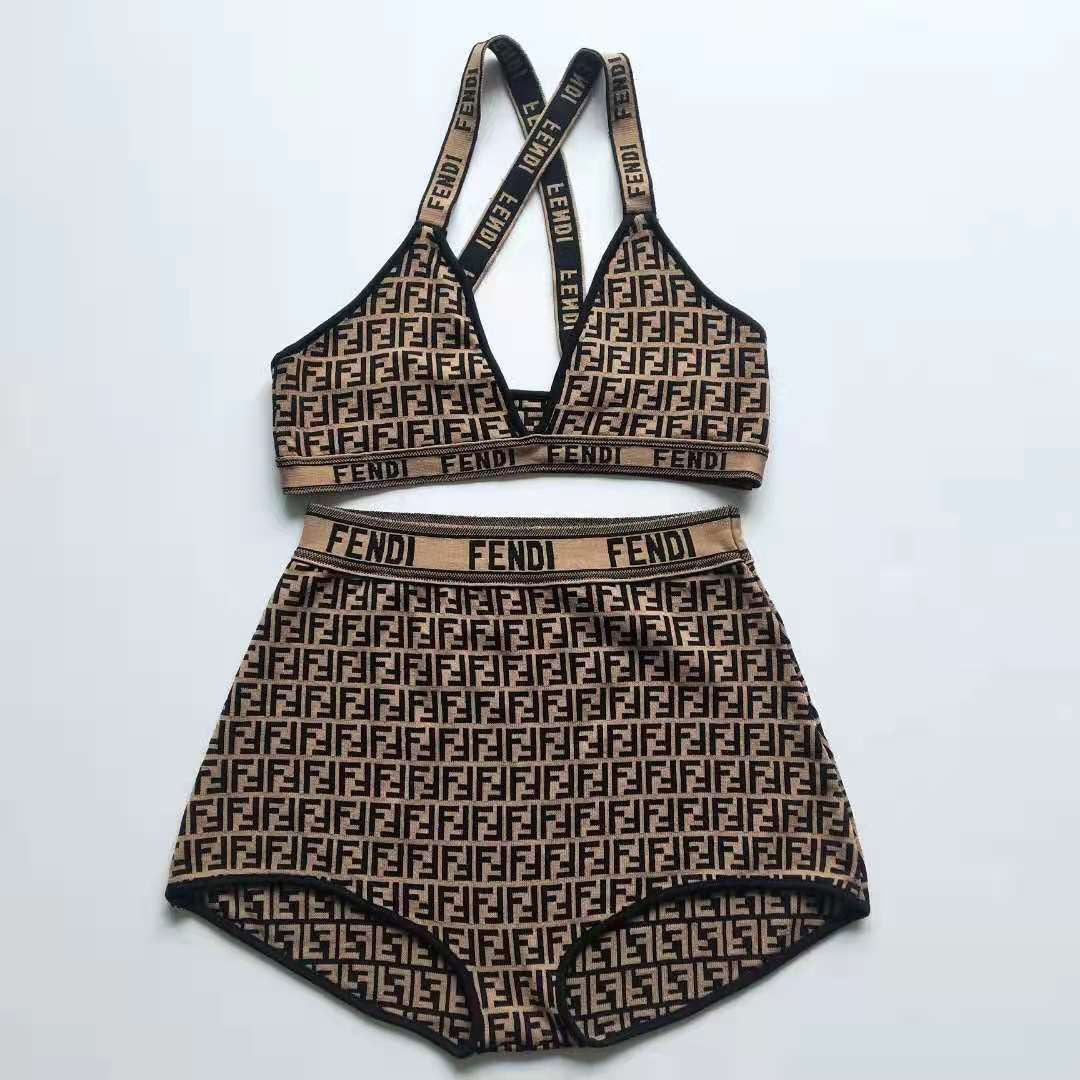 swimsuit-096