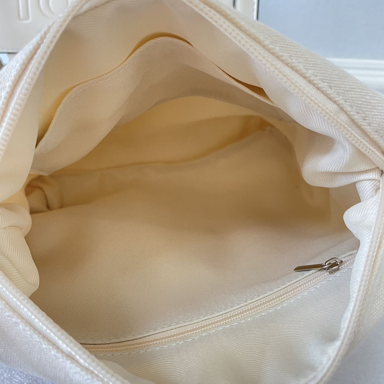 TO-BAG093