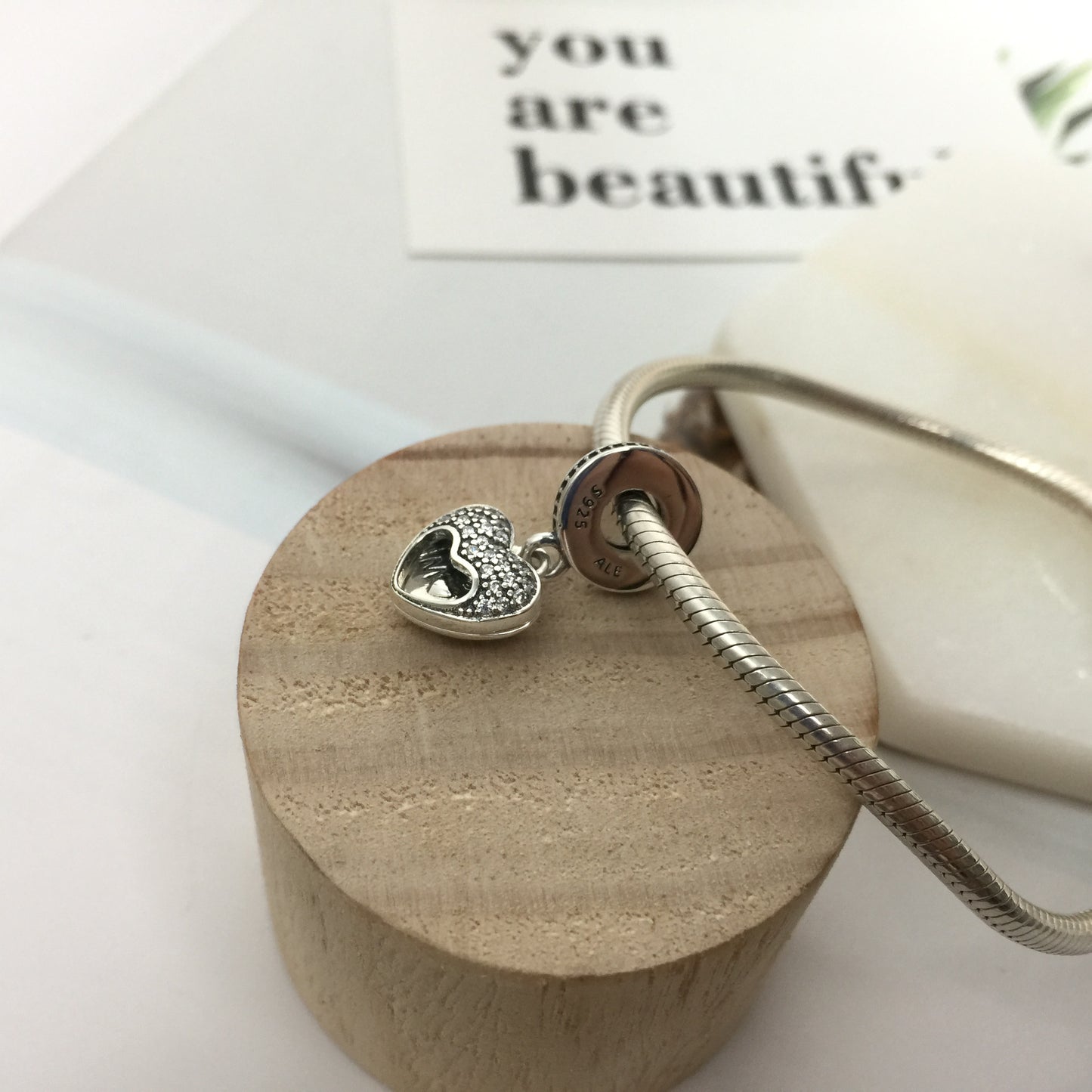 792071CZ
