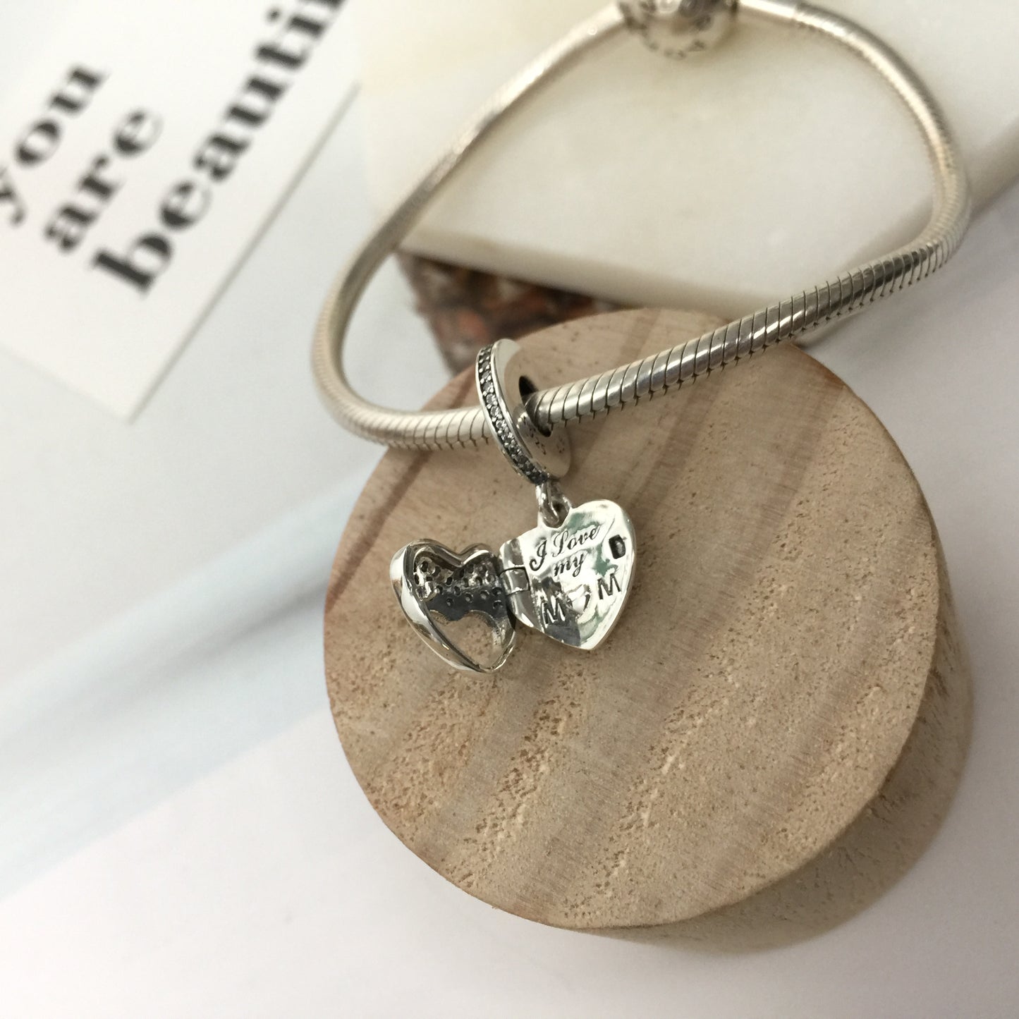792071CZ