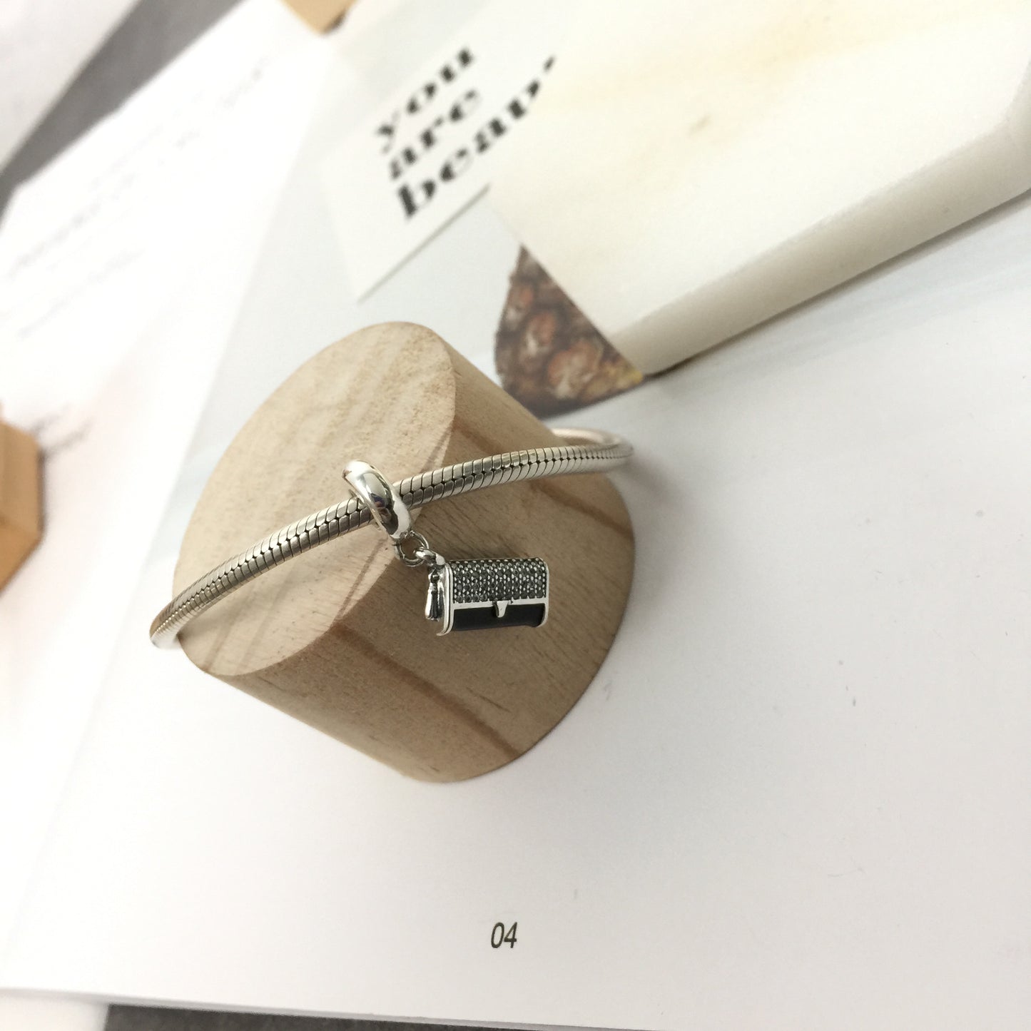 792155CZ
