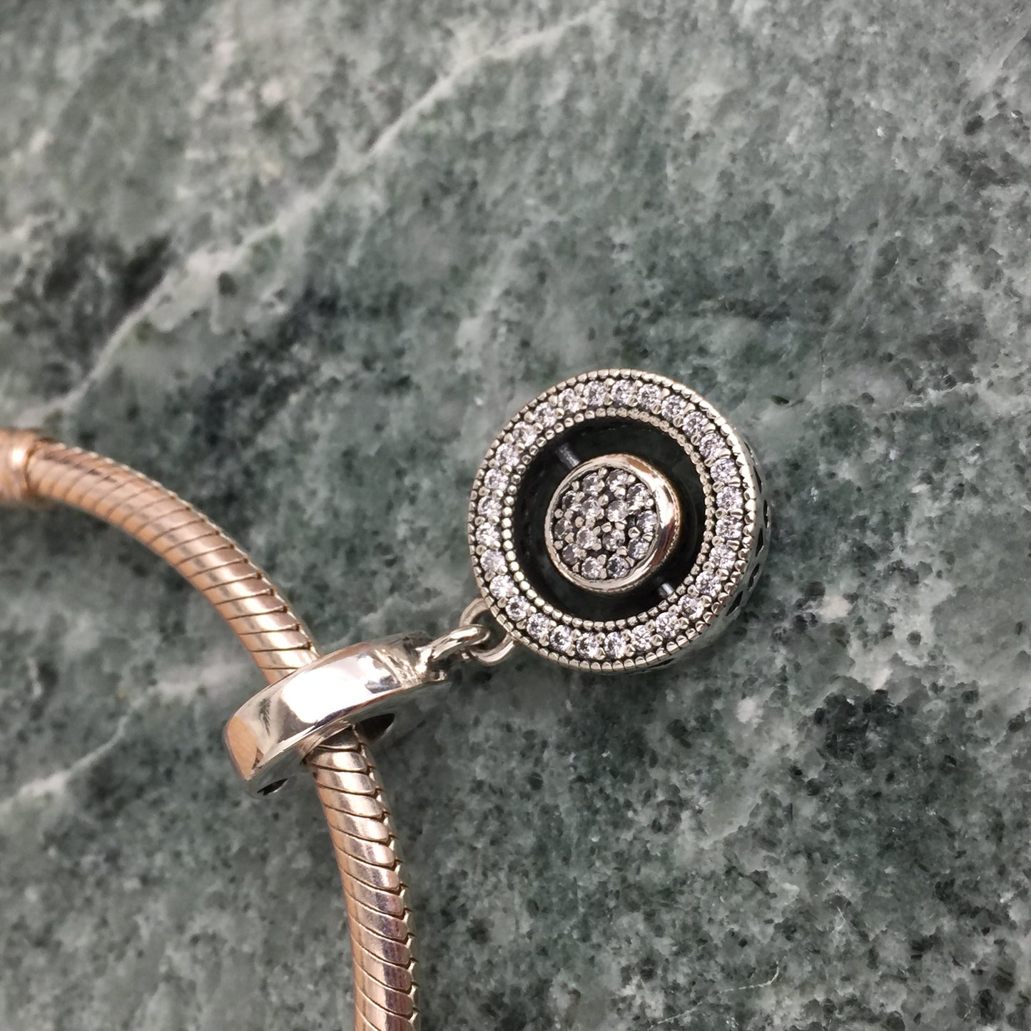 797430CZ