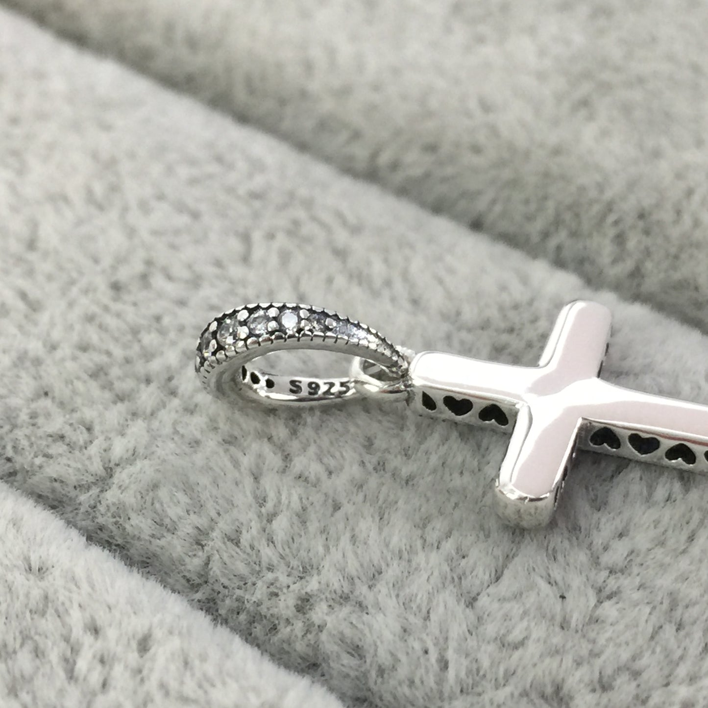 397571CZ