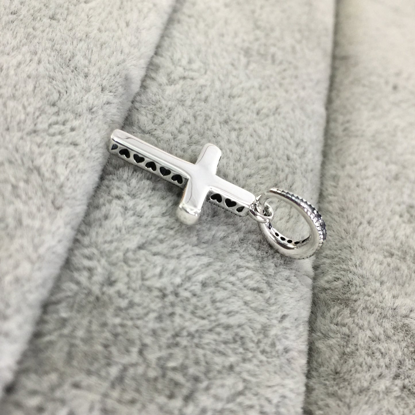 397571CZ