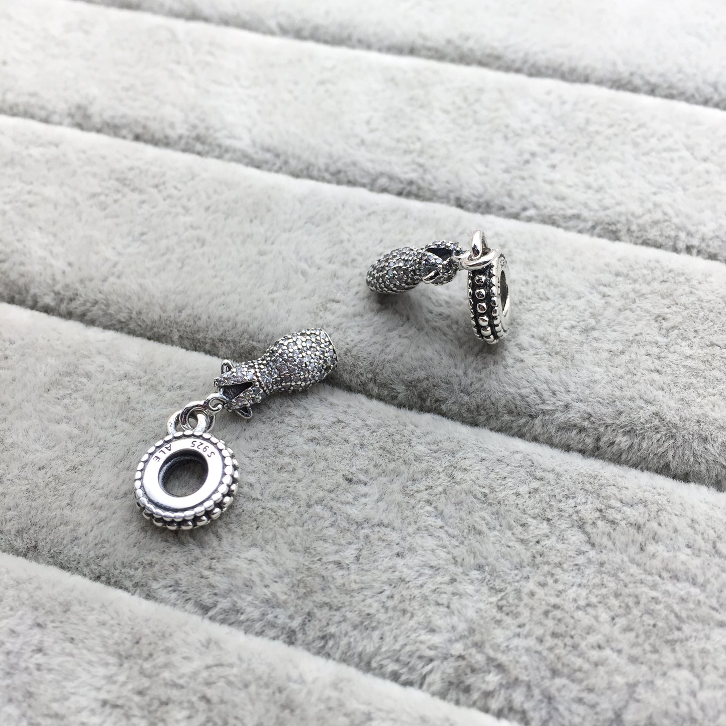 792062CZ