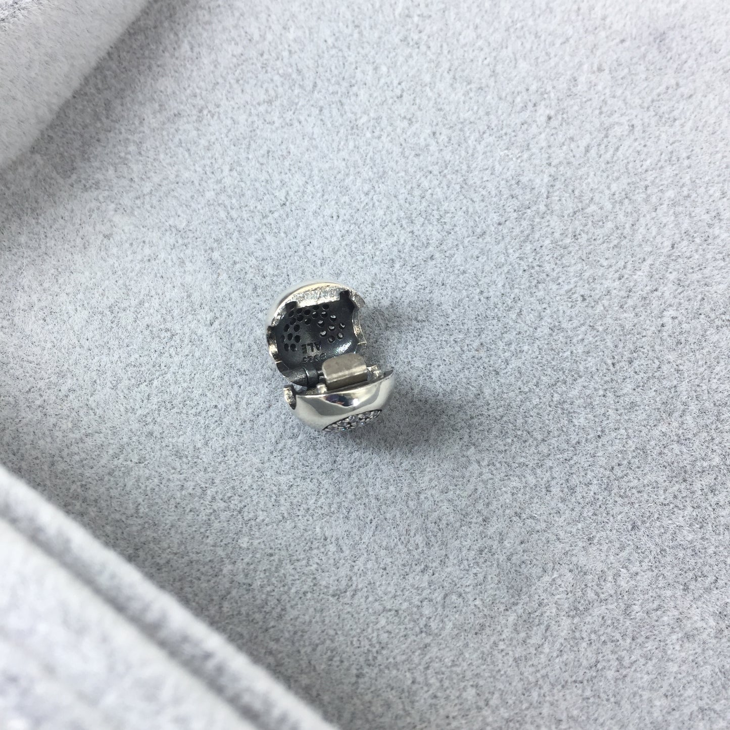 791449CZ