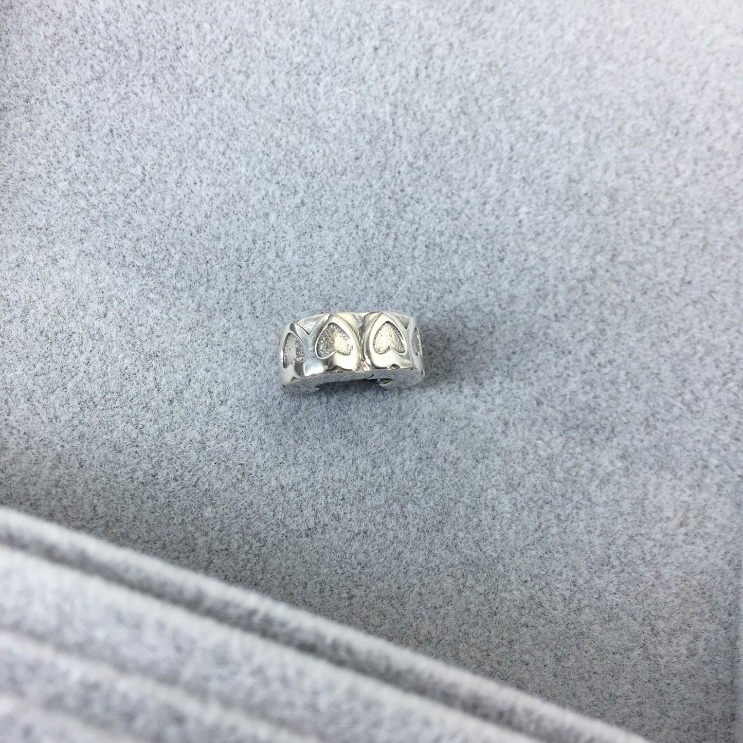 791978
