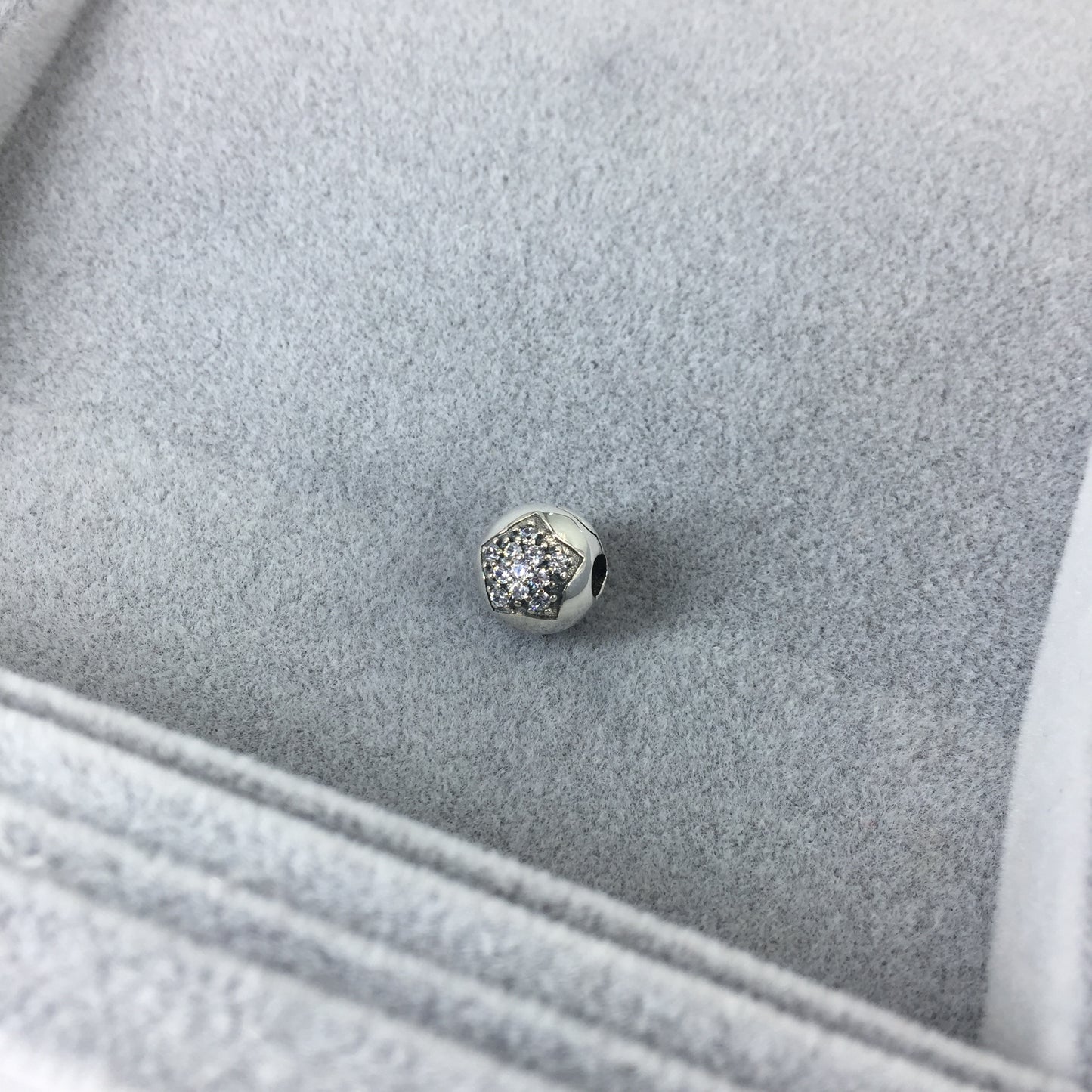 791056CZ