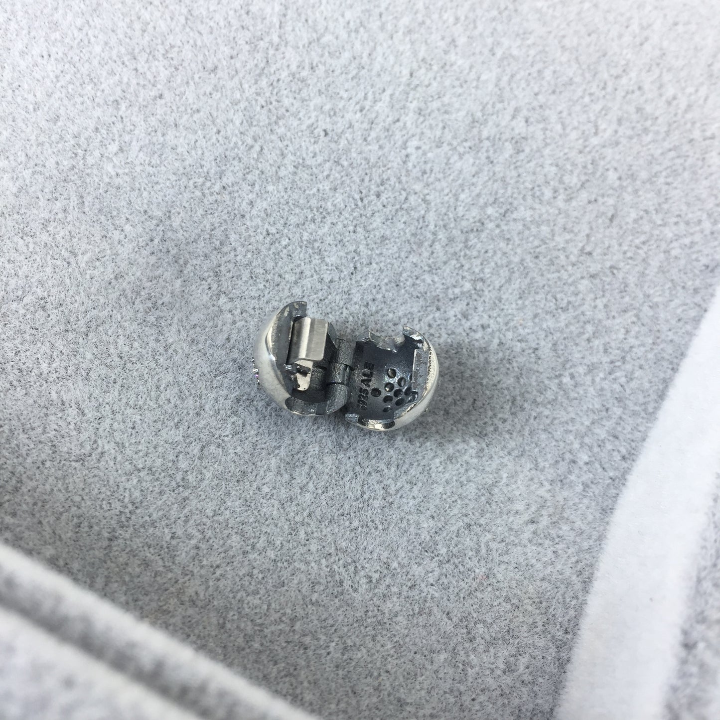 791056CZ