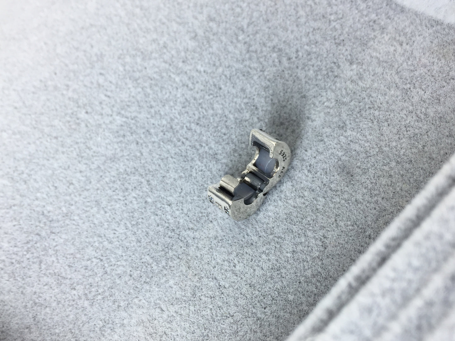 792056CZ