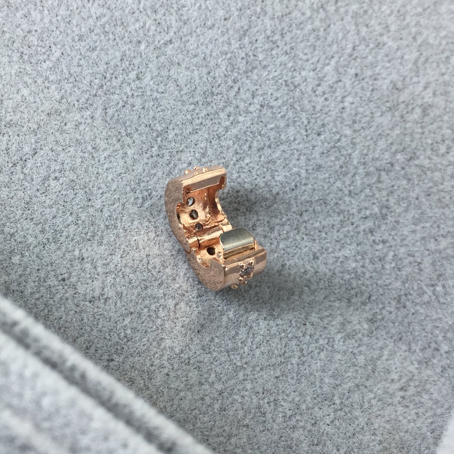 781972CZ