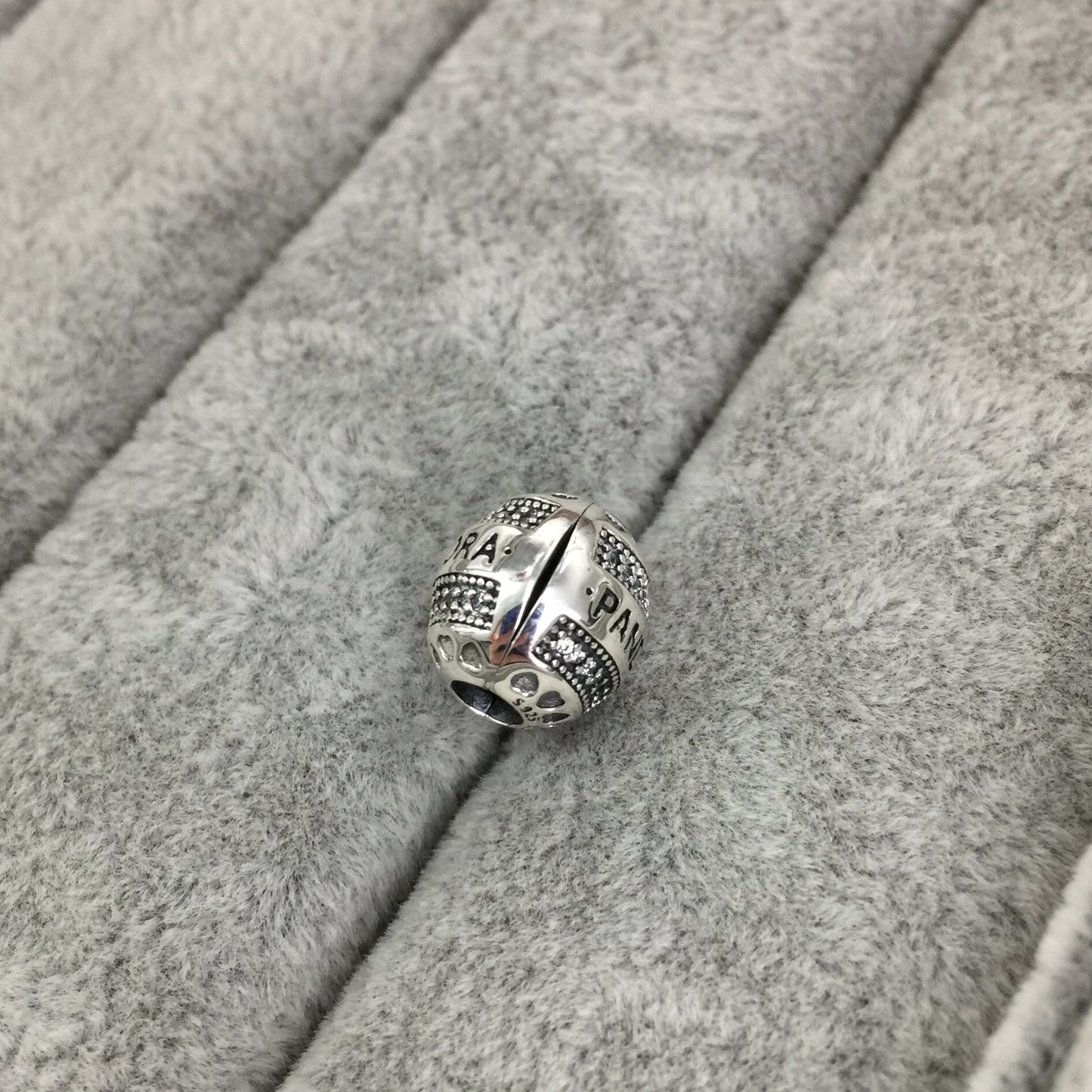 797433CZ