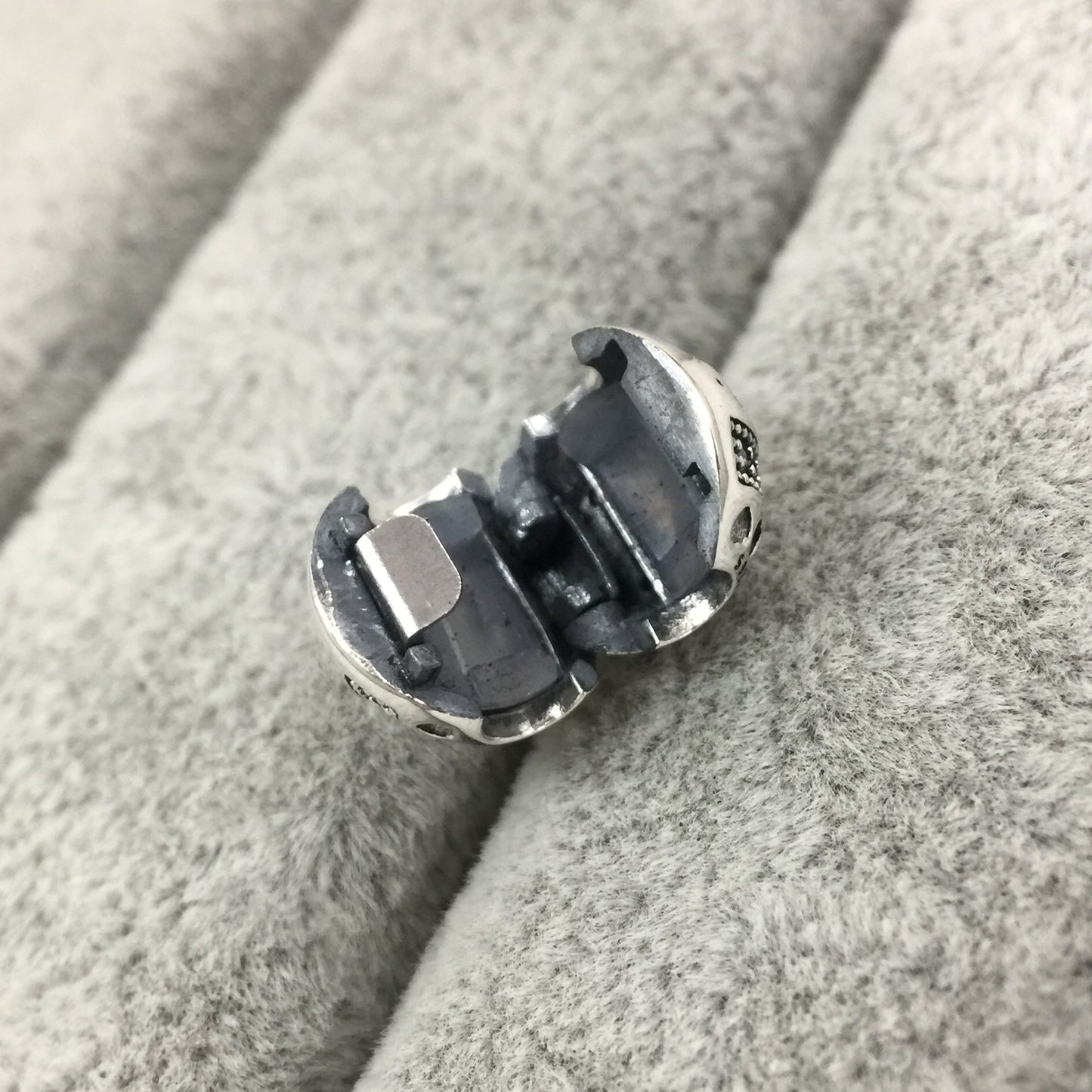 797433CZ