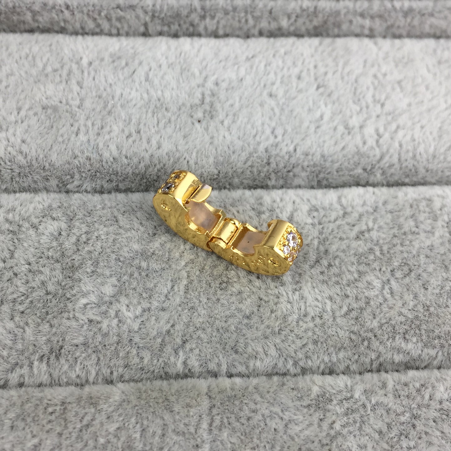 767020CZ