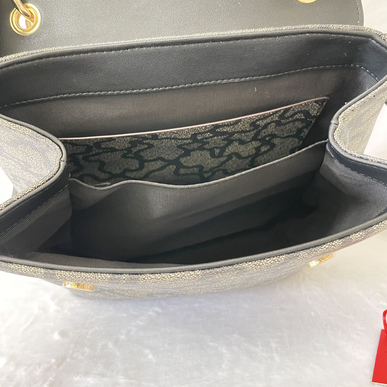 TO-BAG096