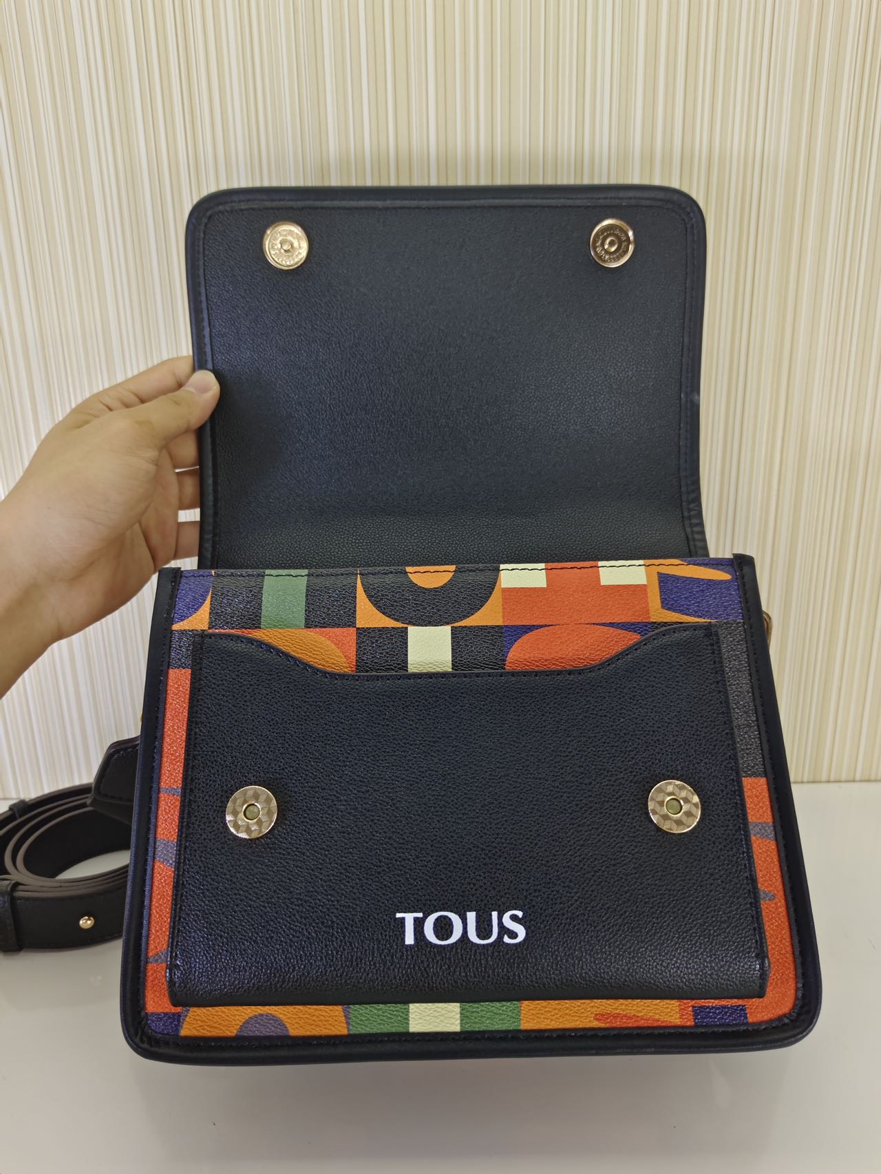 TO-BAG124