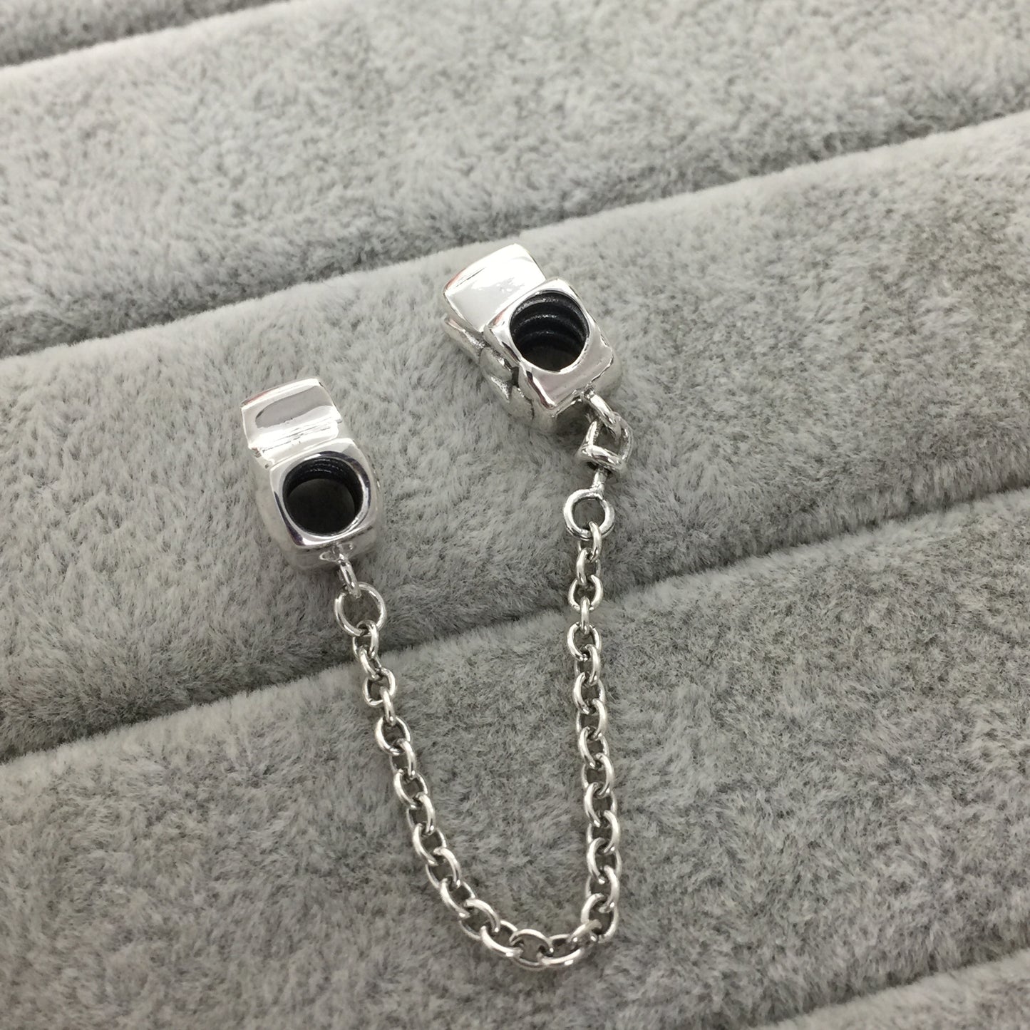 797172