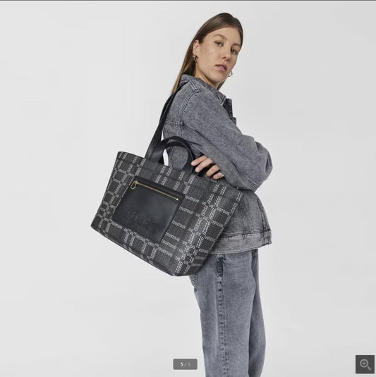 TO-BAG111