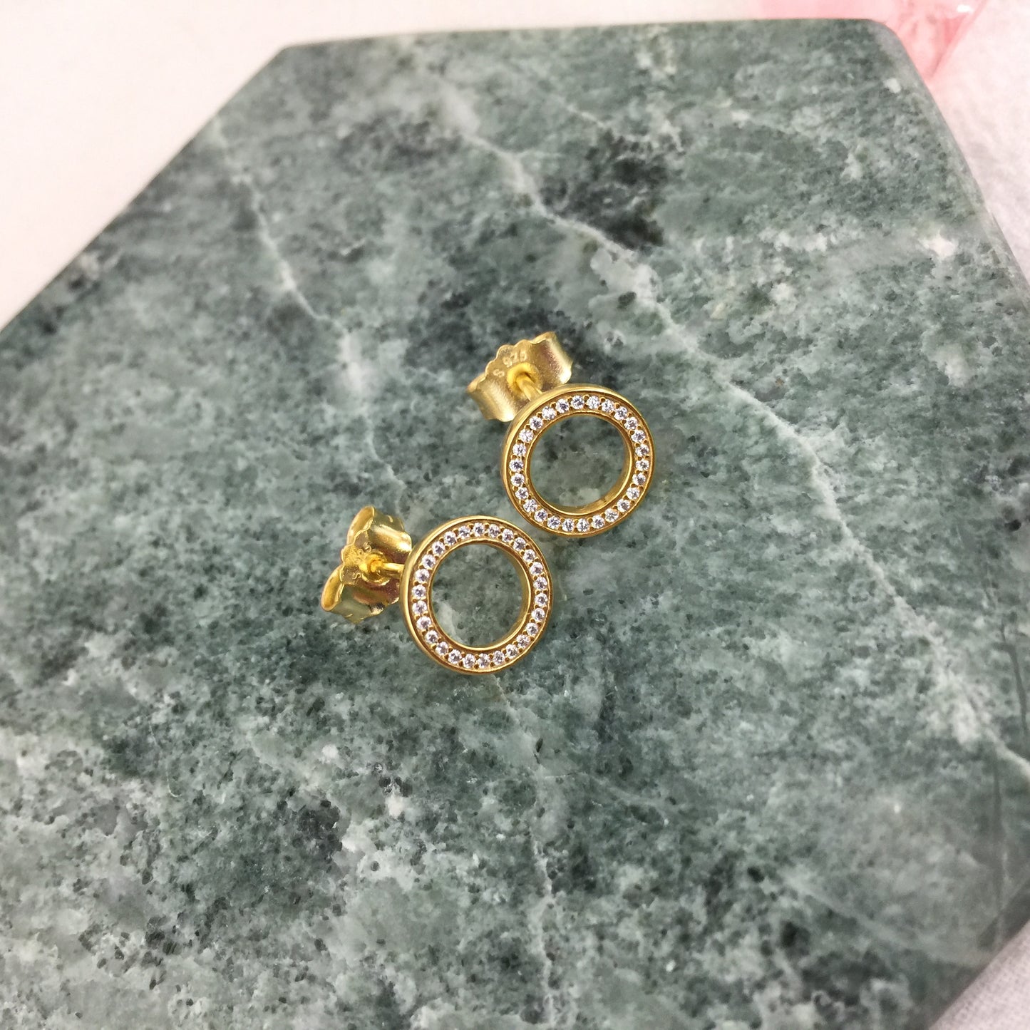 267112CZ