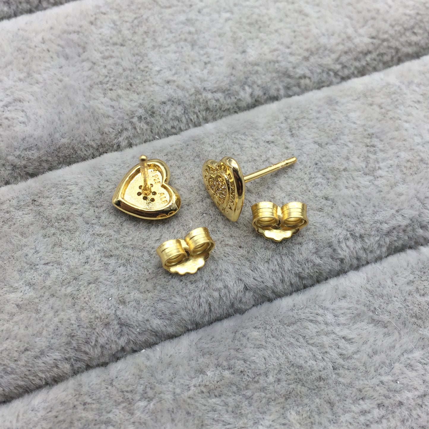 267382CZ
