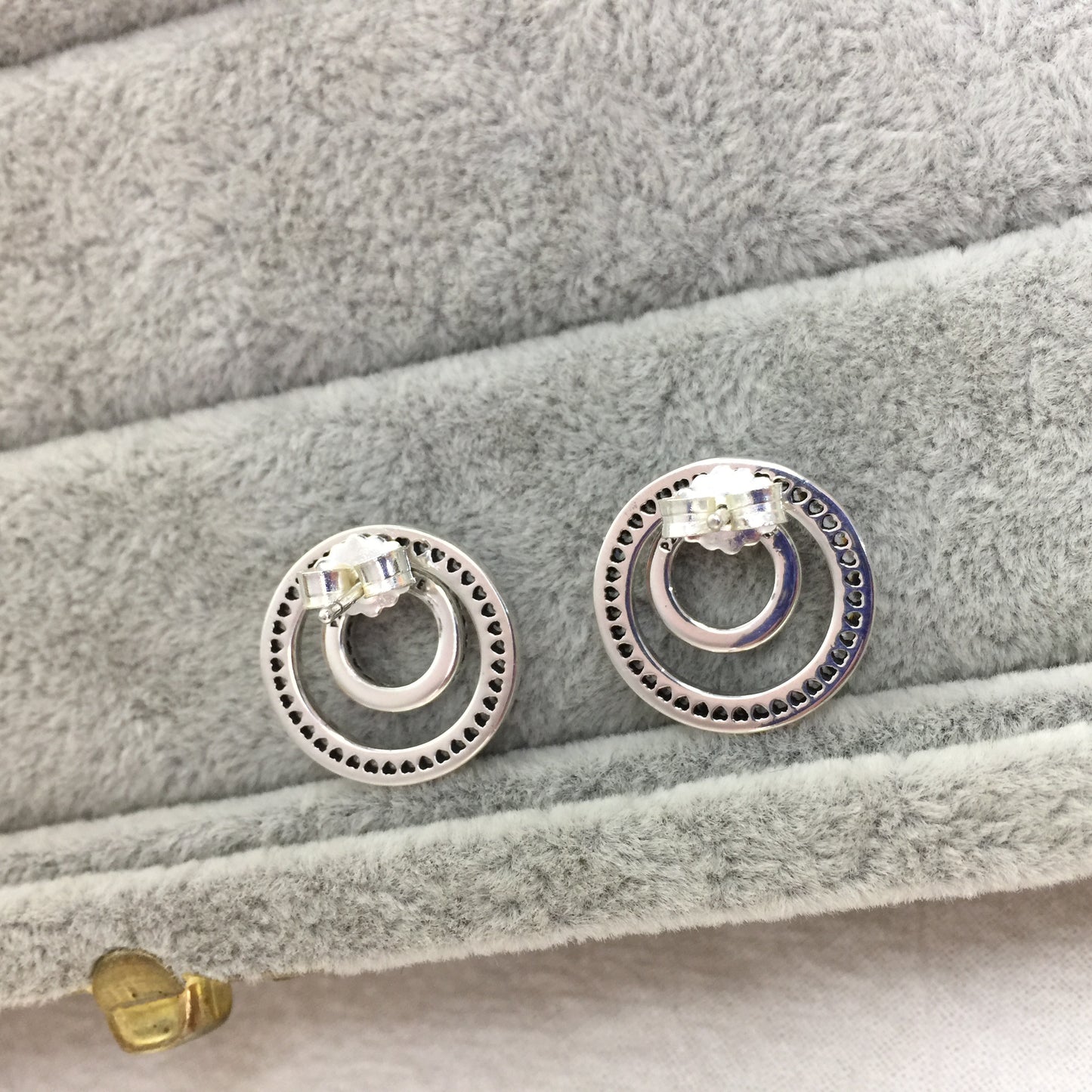 297446CZ