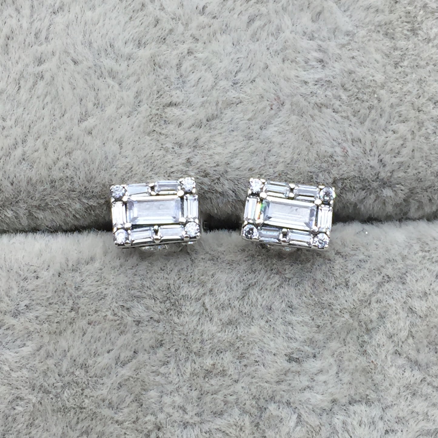 297567CZ