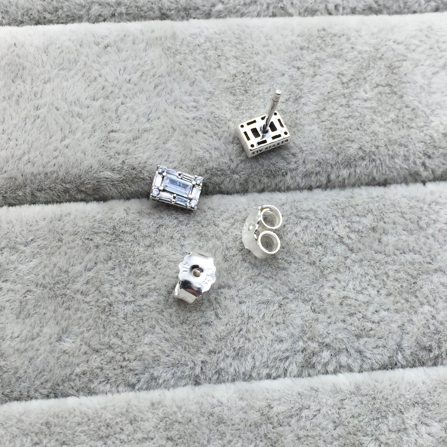 297567CZ