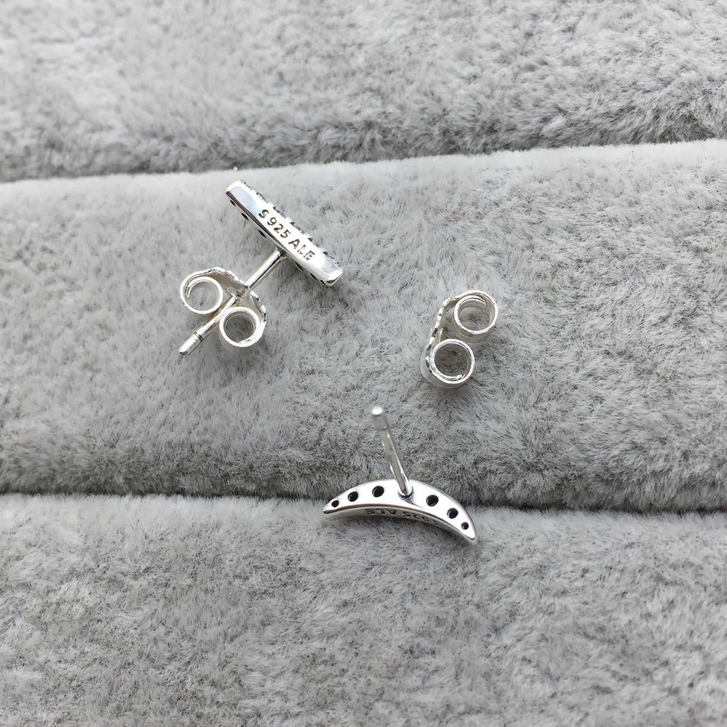 297569CZ