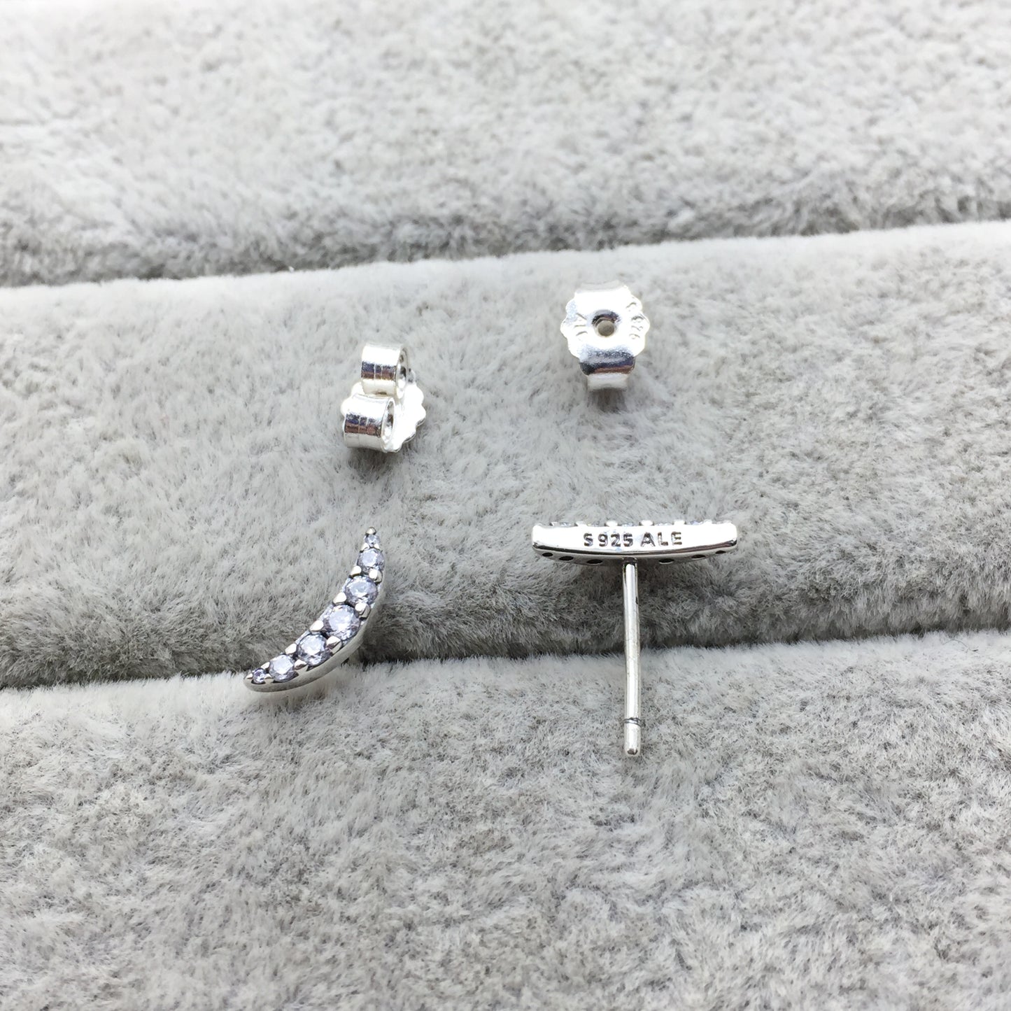 297569CZ