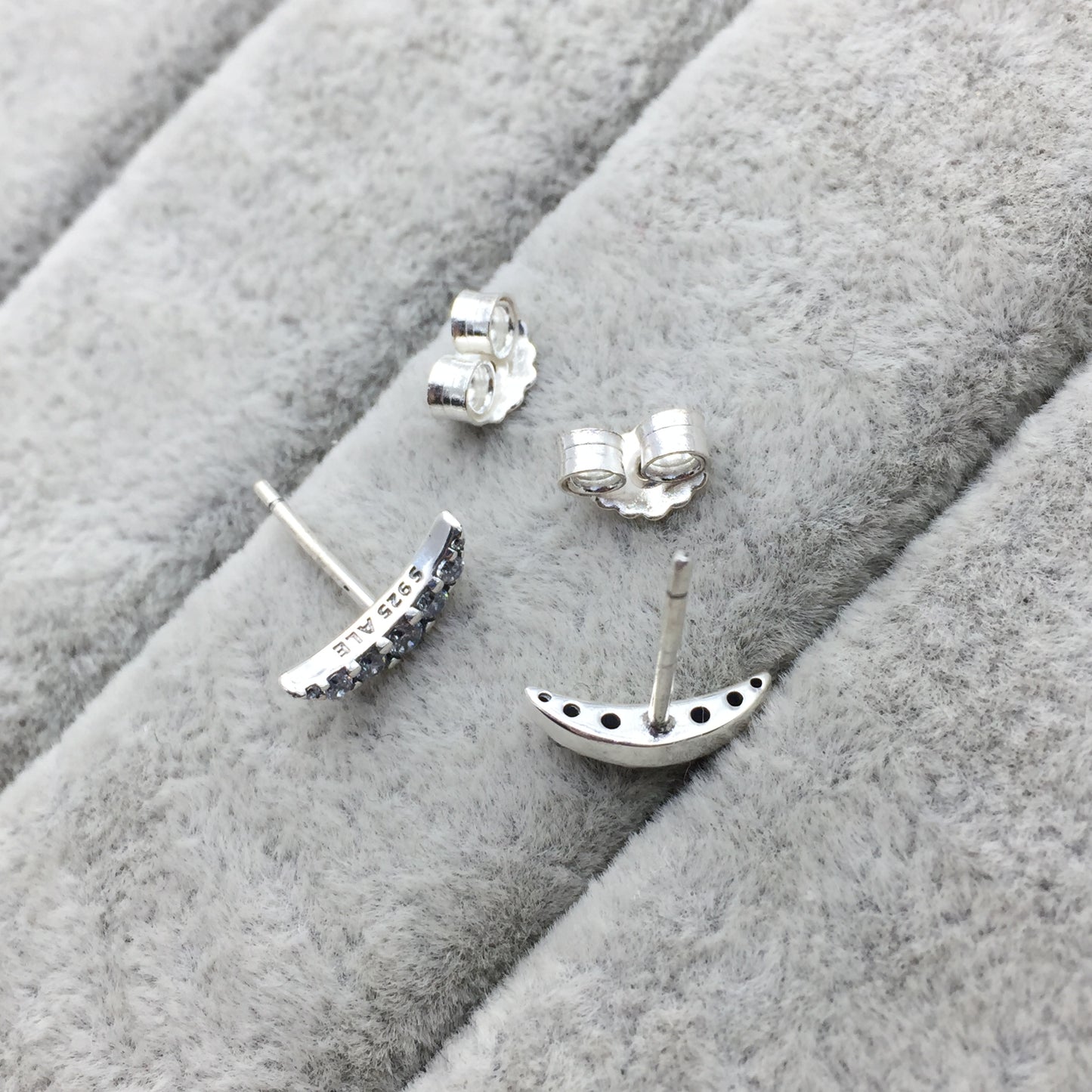 297569CZ