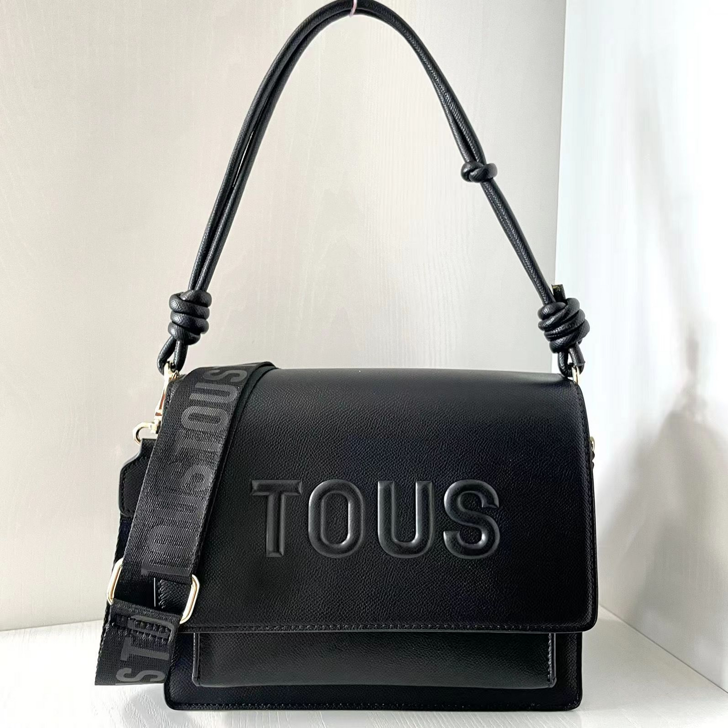 TO-BAG243