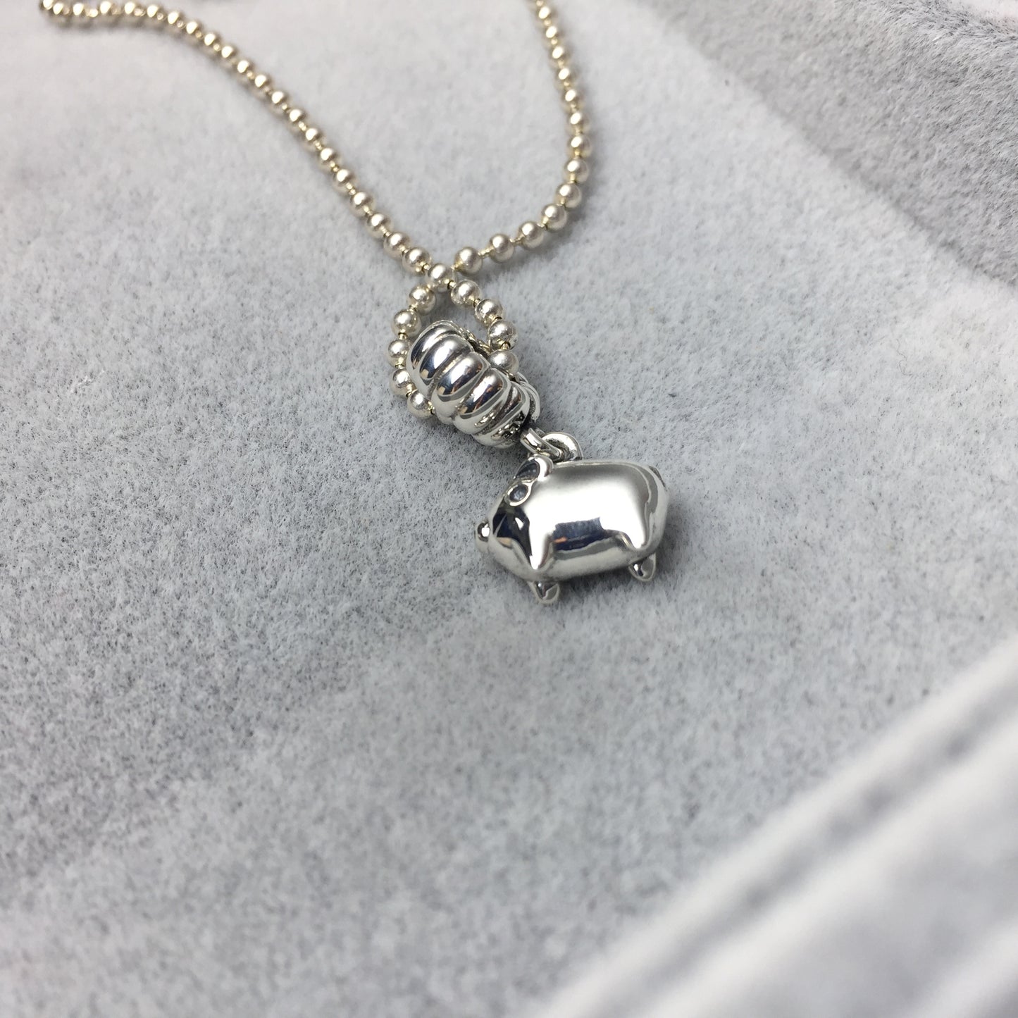 791094