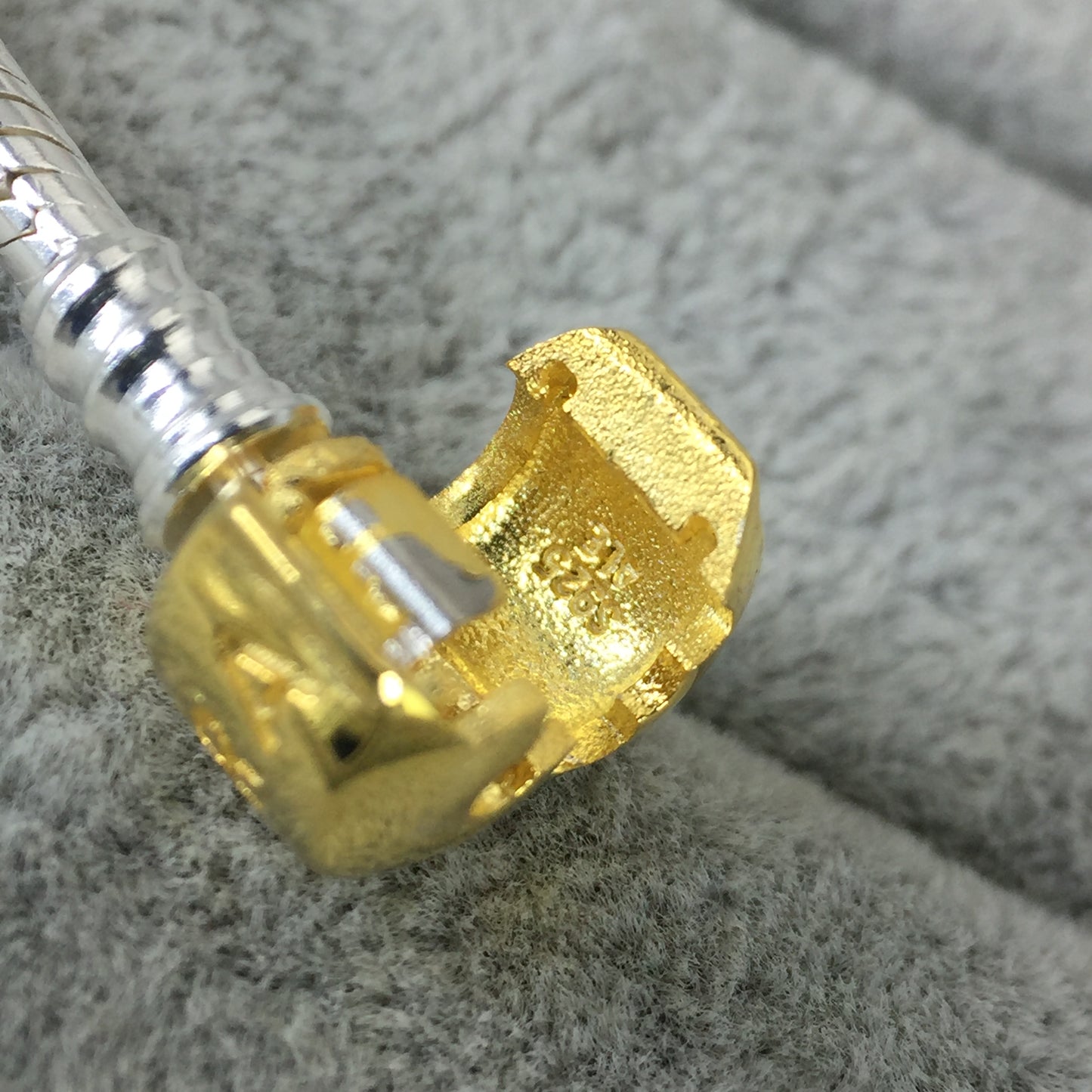 590702HG