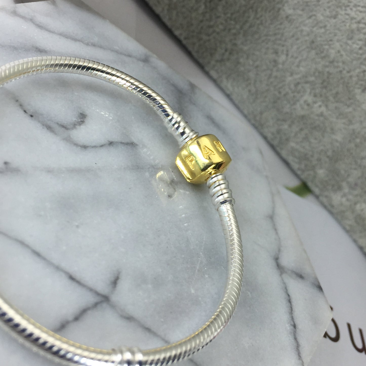 590702HG