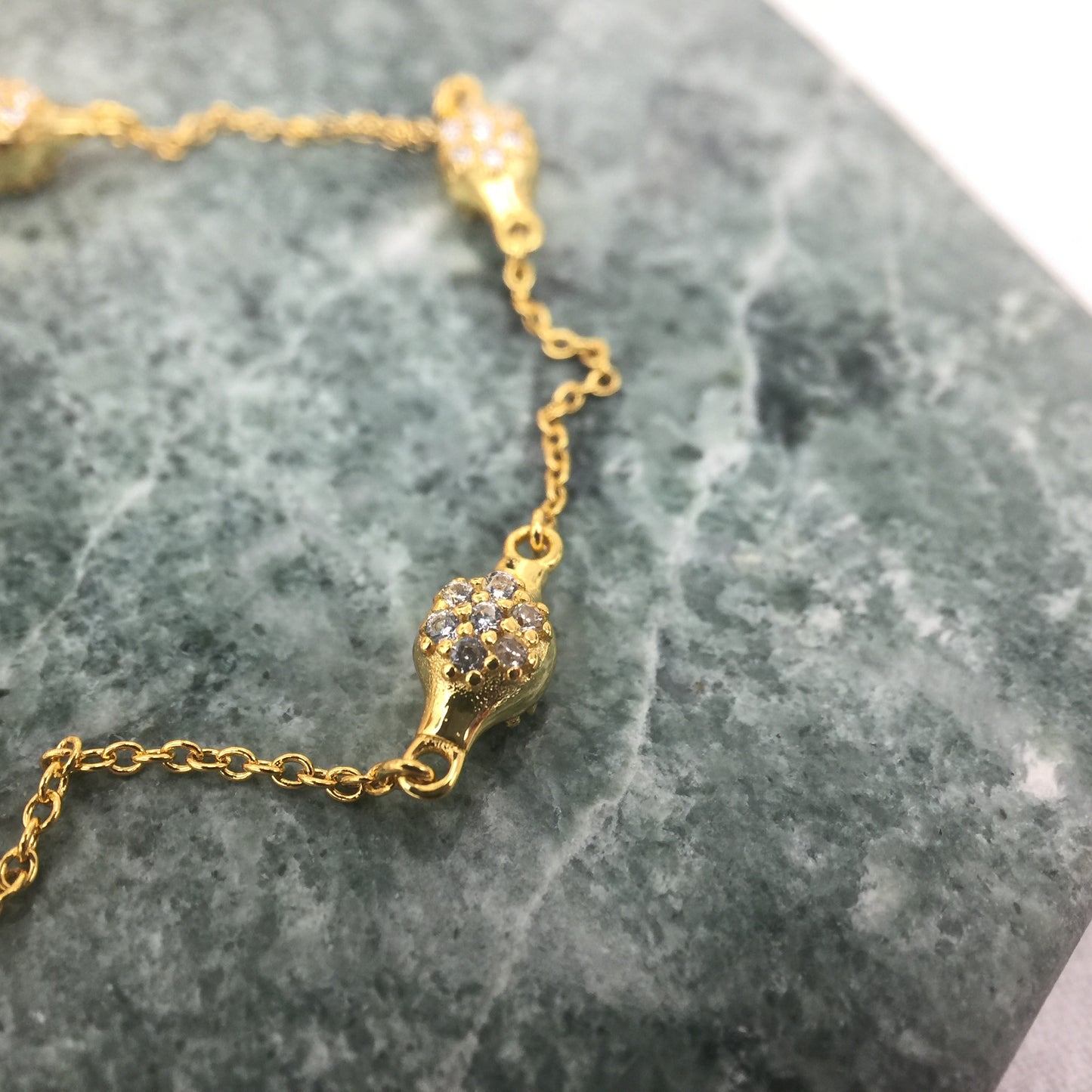 567354CZ