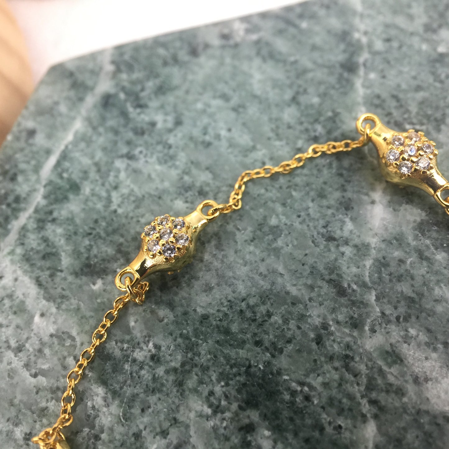 567354CZ