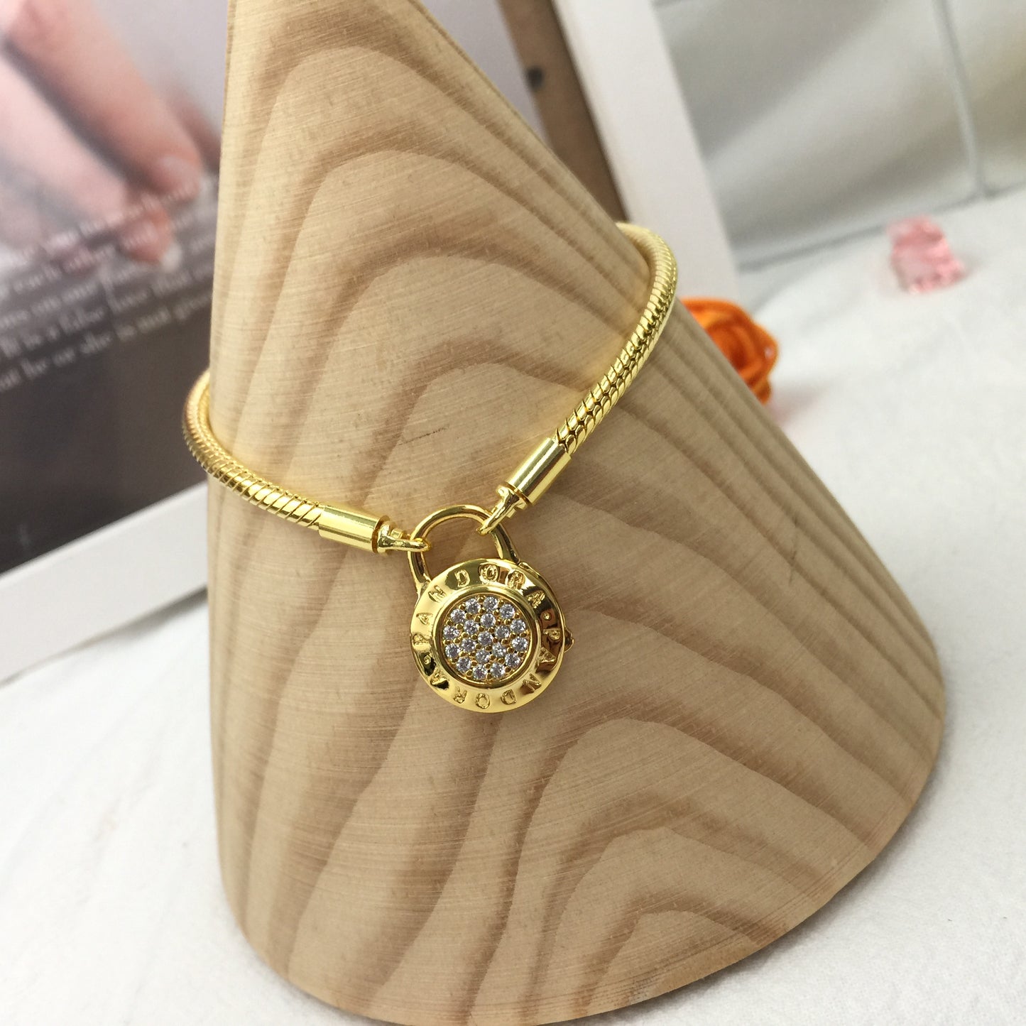 567757CZ