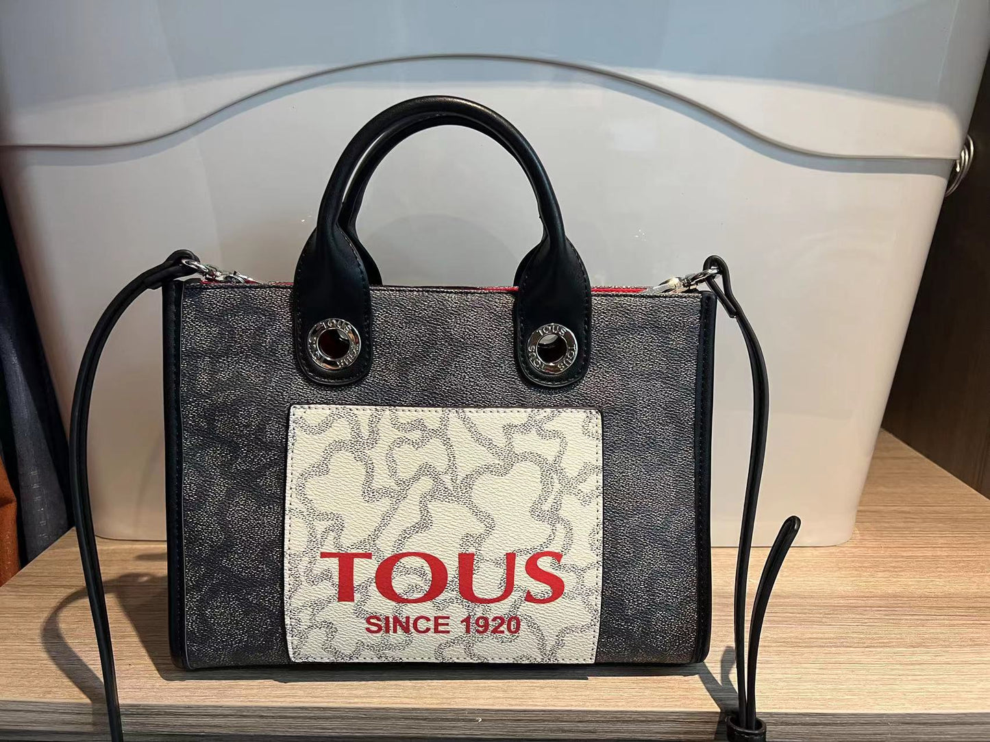 TO-BAG105