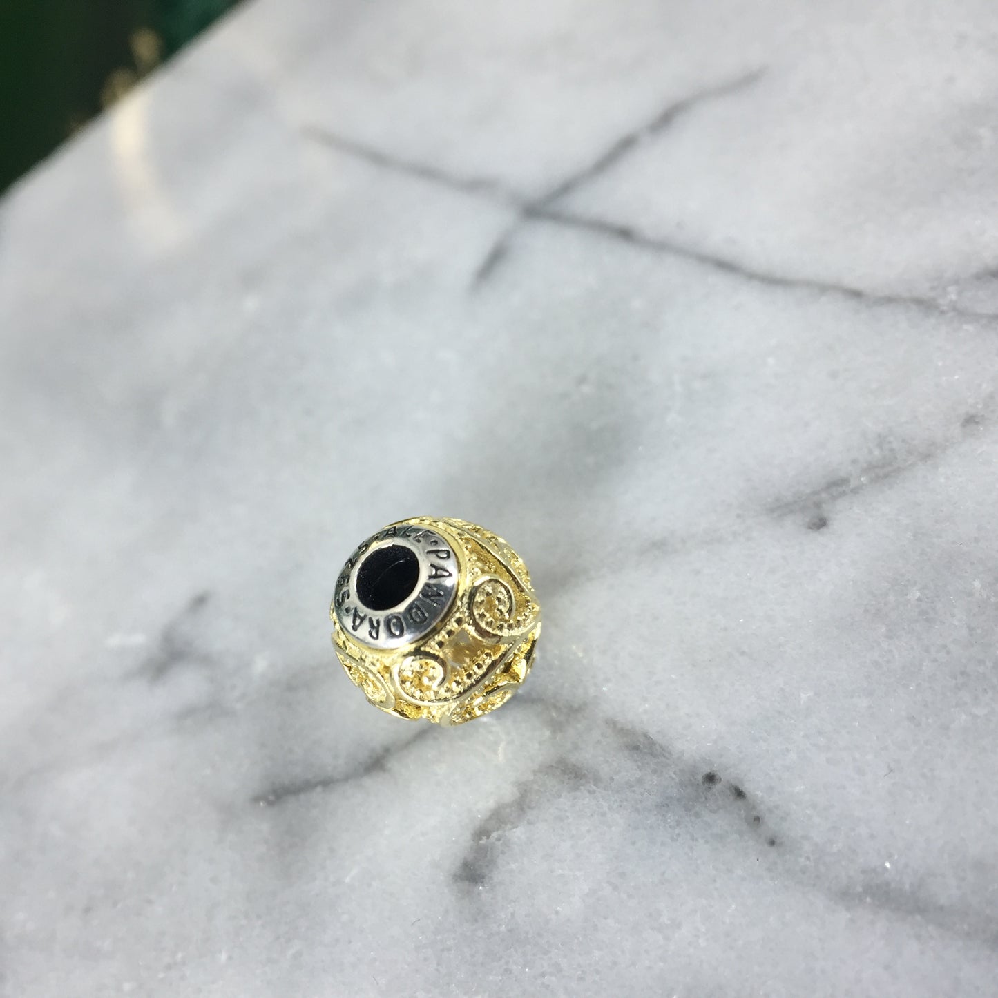 796050