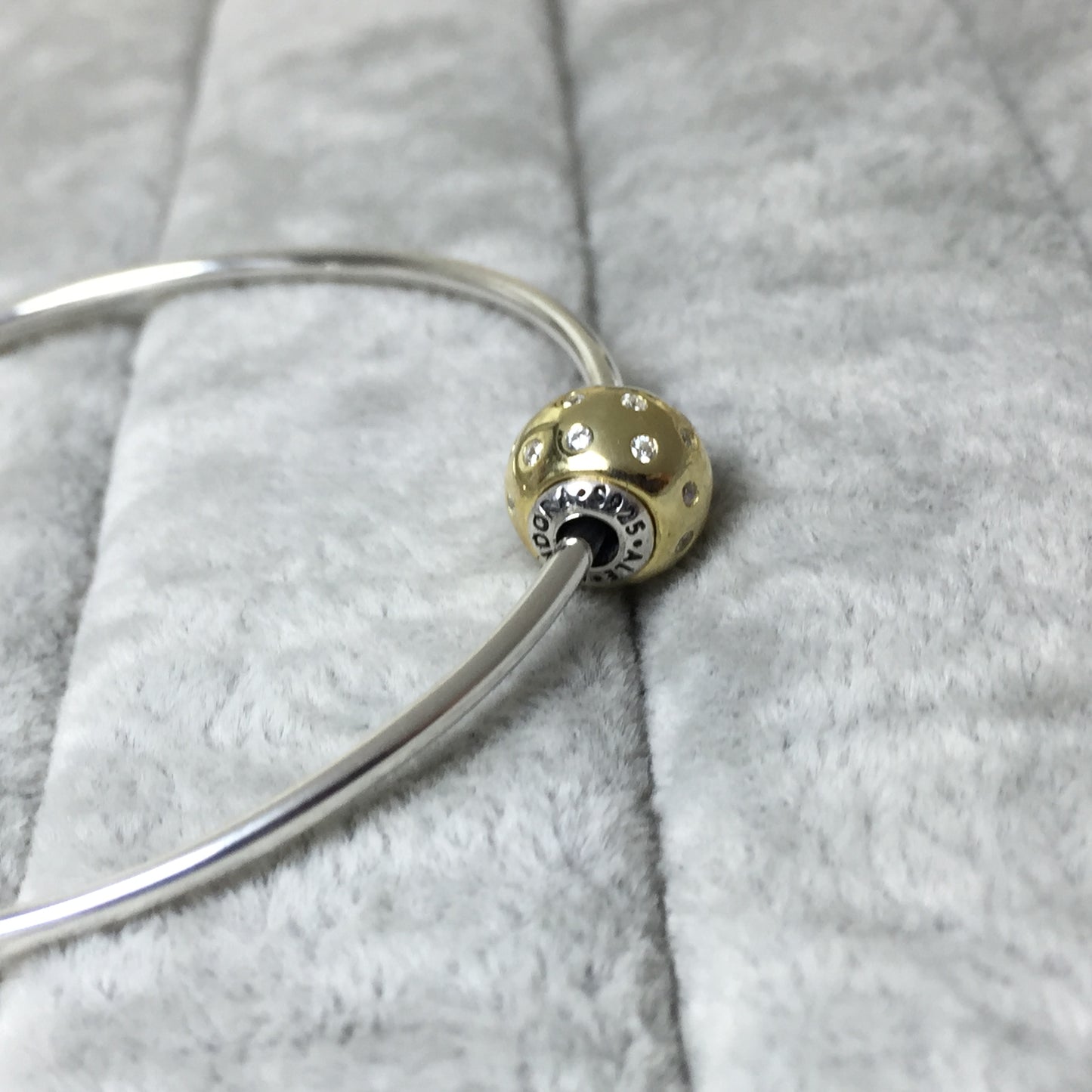 796052CZ