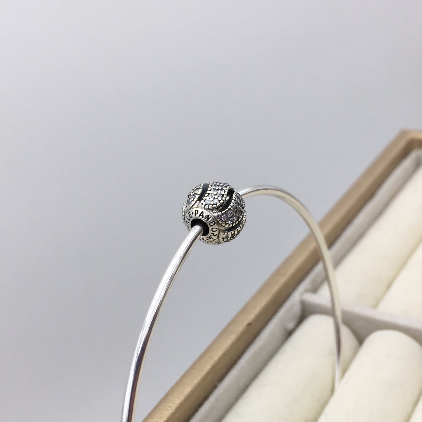 796074CZ