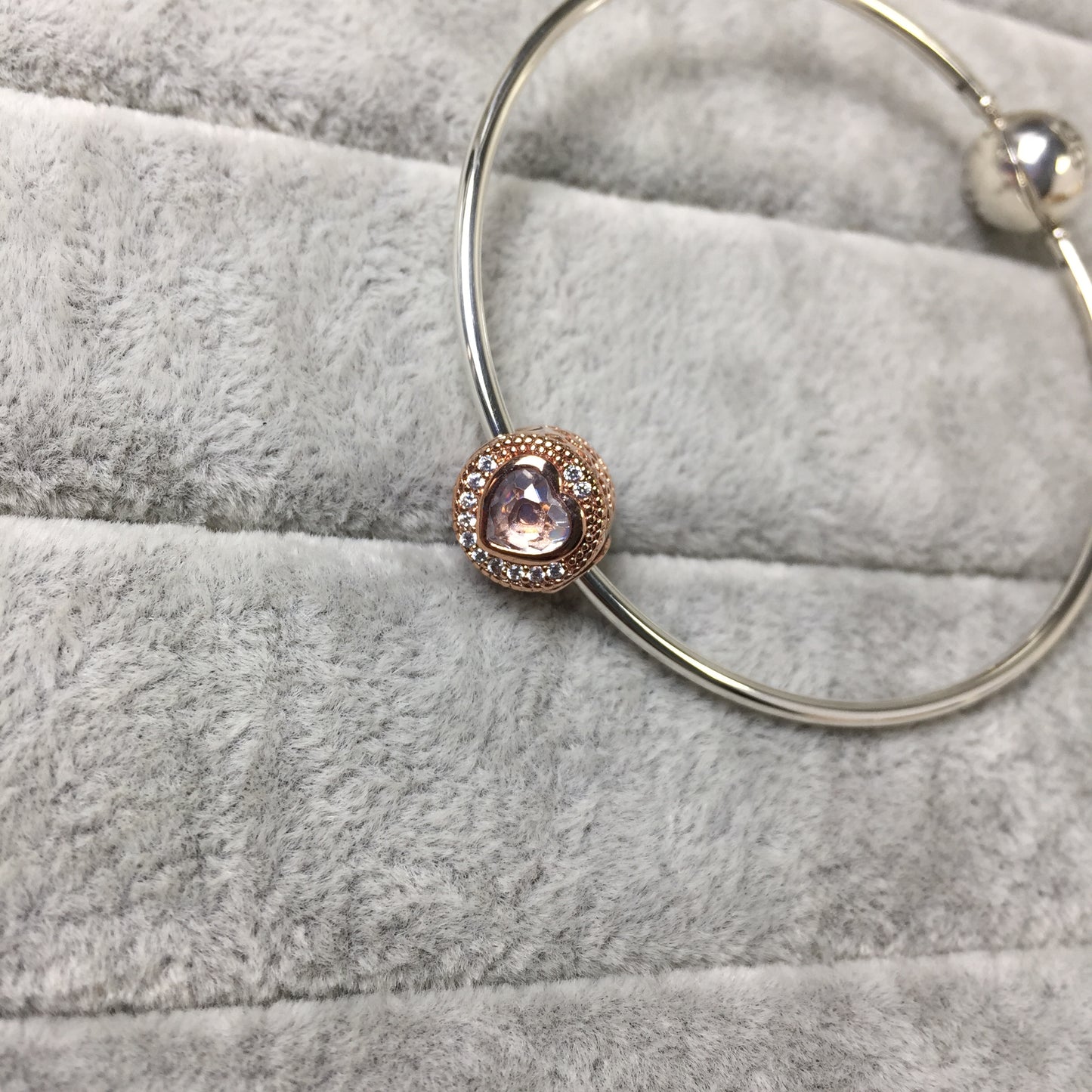 786302CZ