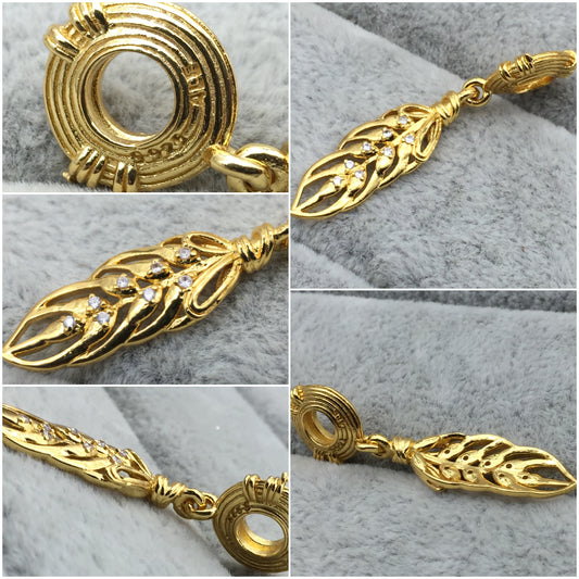 767586CZ
