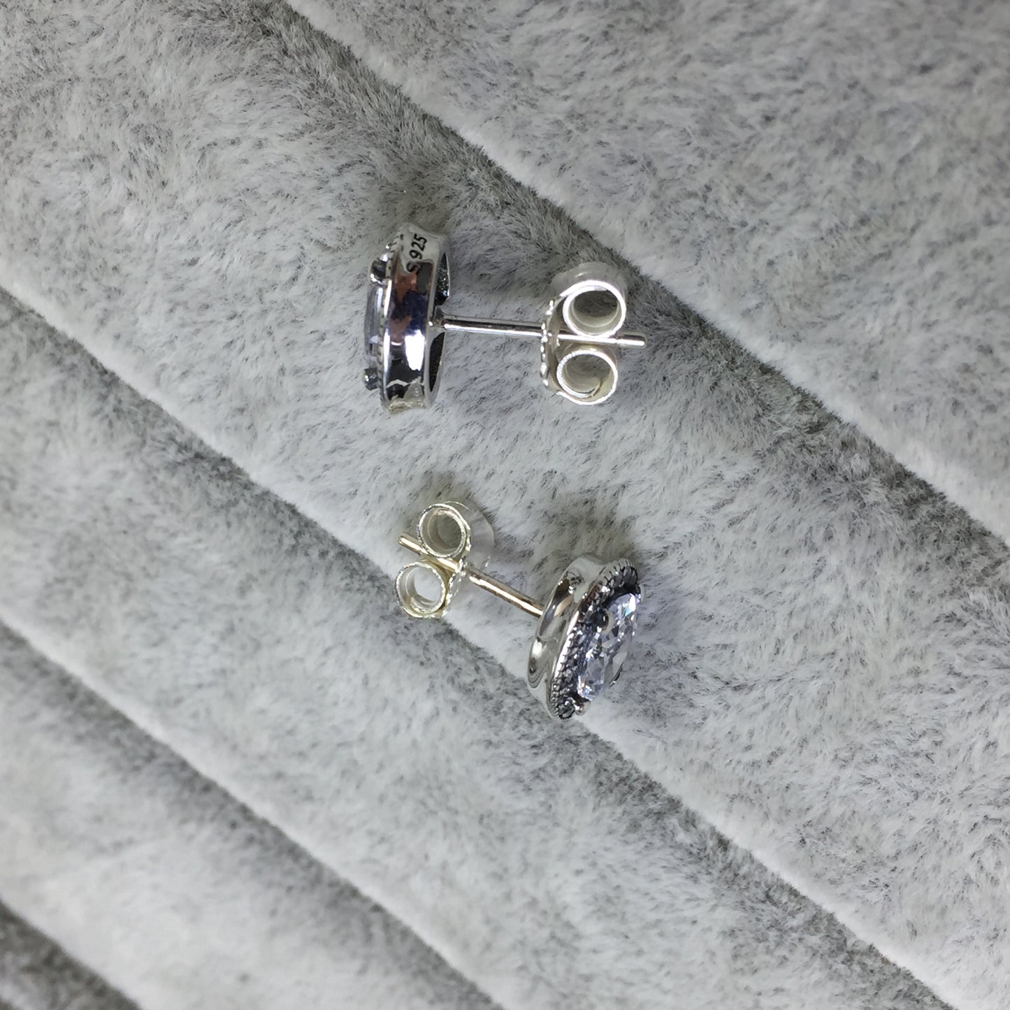 296247CZ