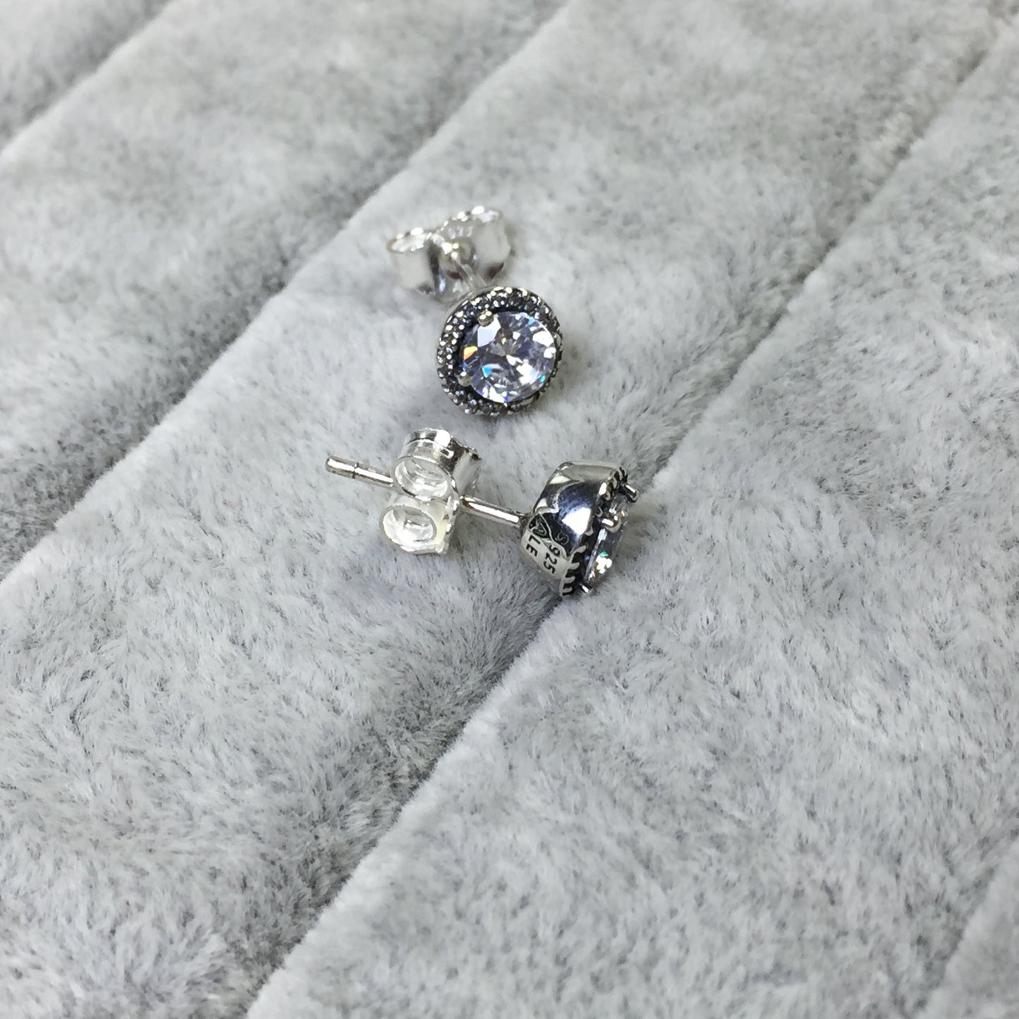 296272CZ