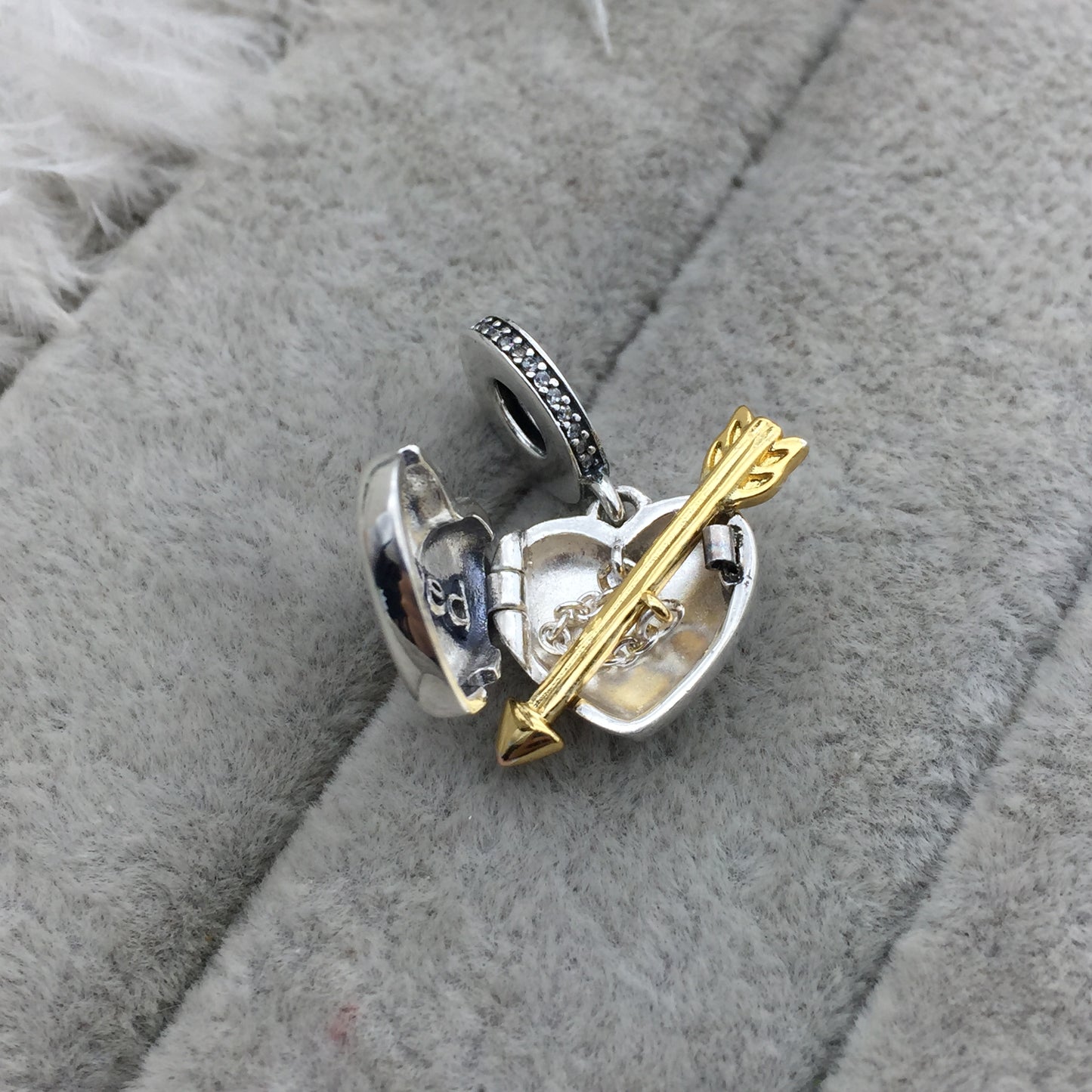 767816CZ