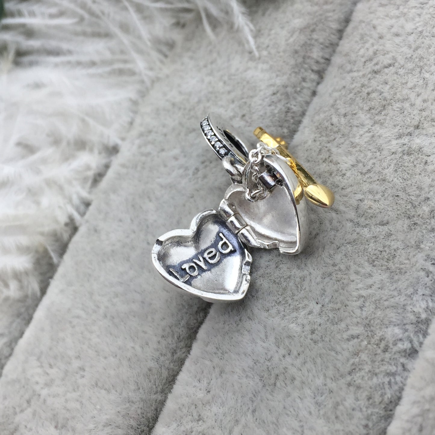767816CZ